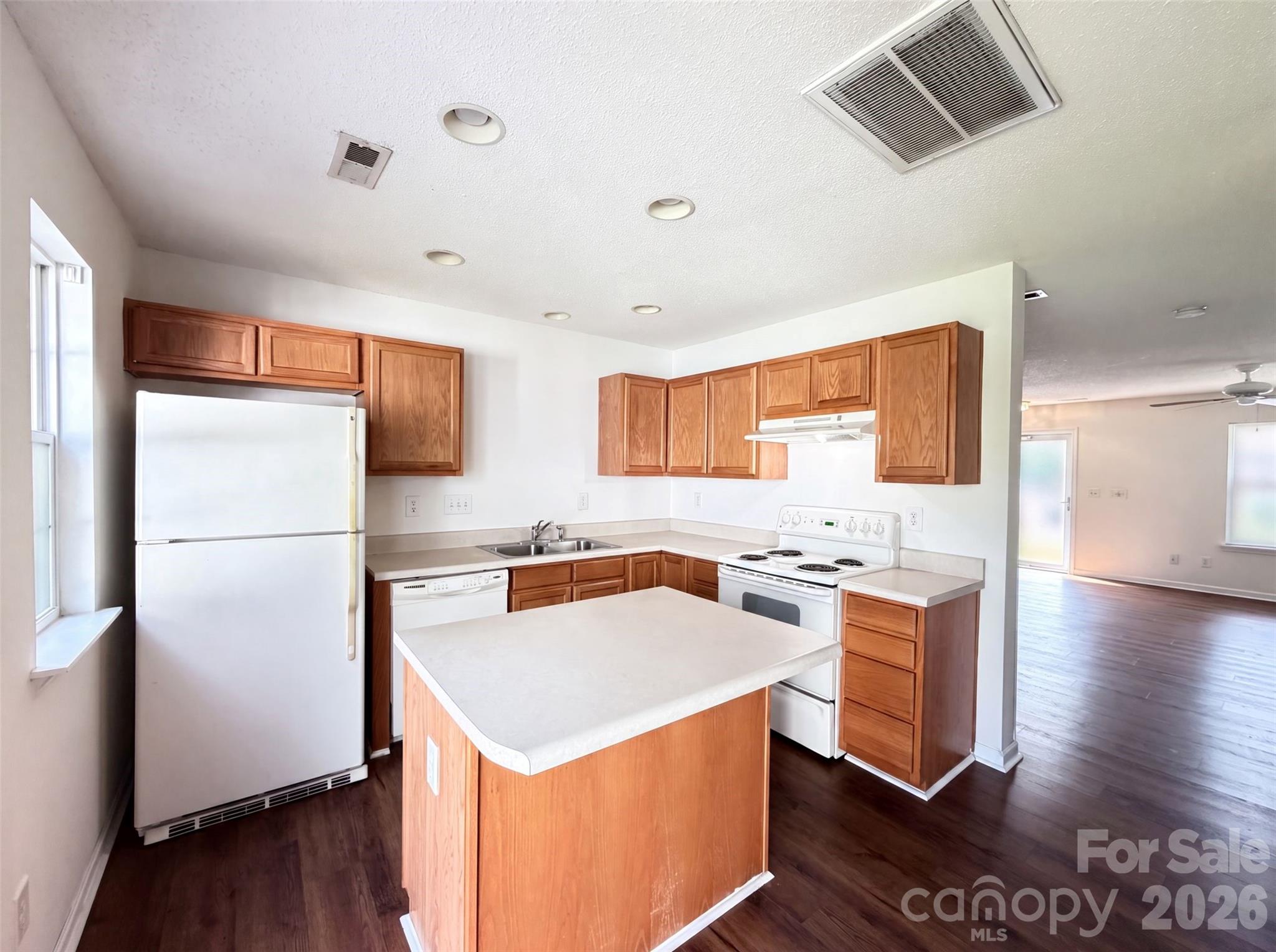 14205 Tranters Creek Lane — Charlotte