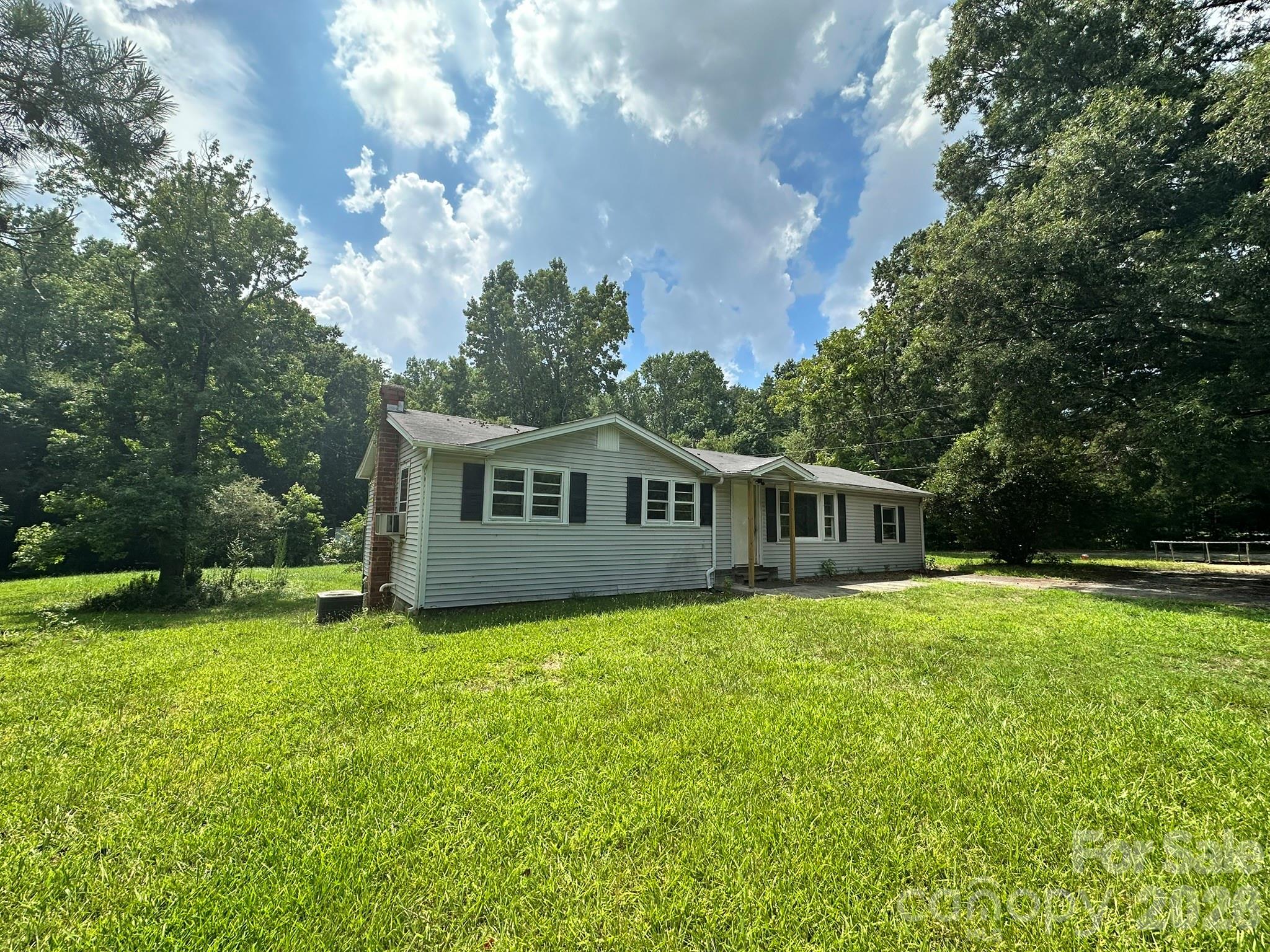 308 Maple Grove Church Road — Matthews