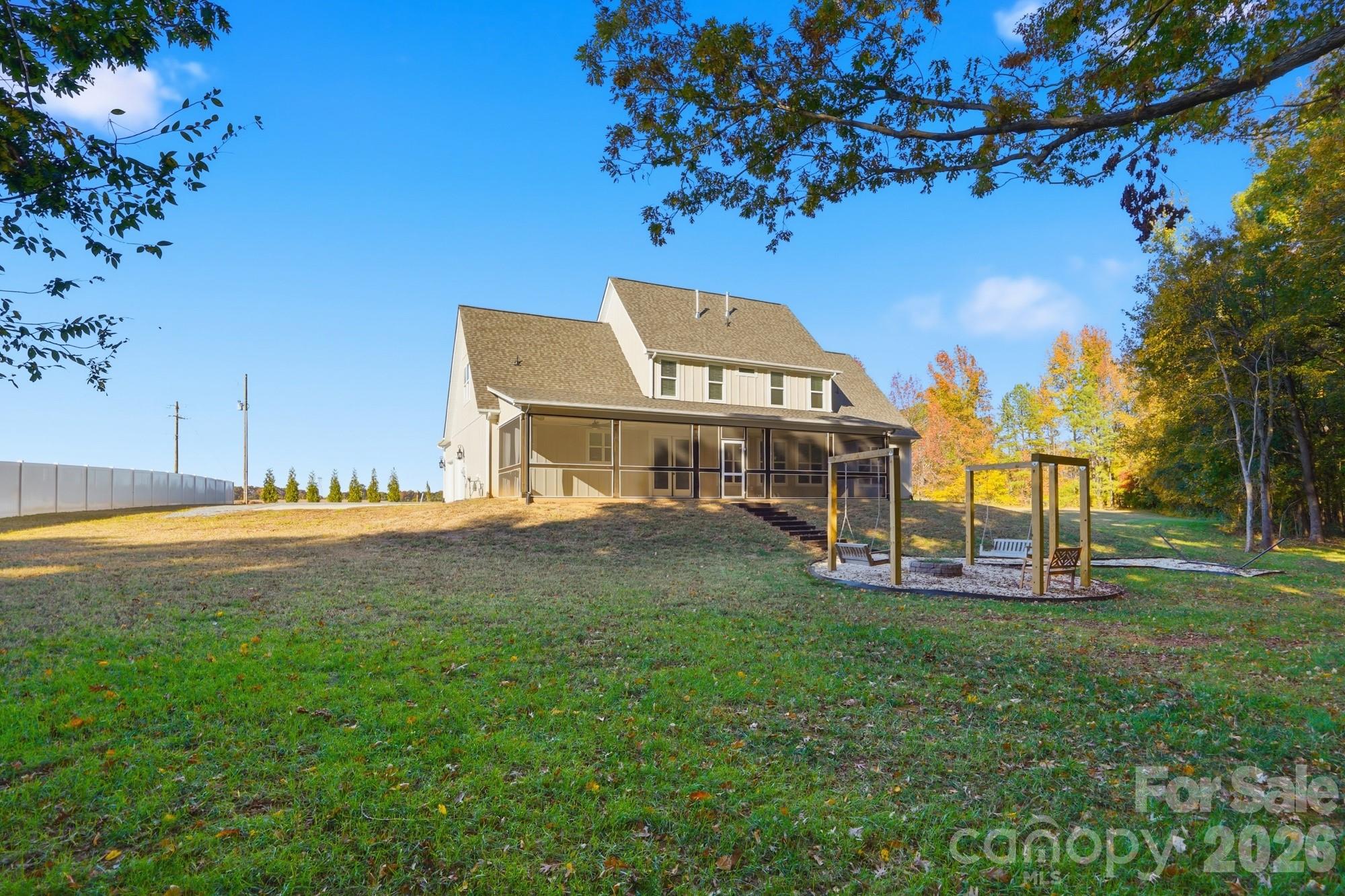 4105 Parkwood School Road — Monroe