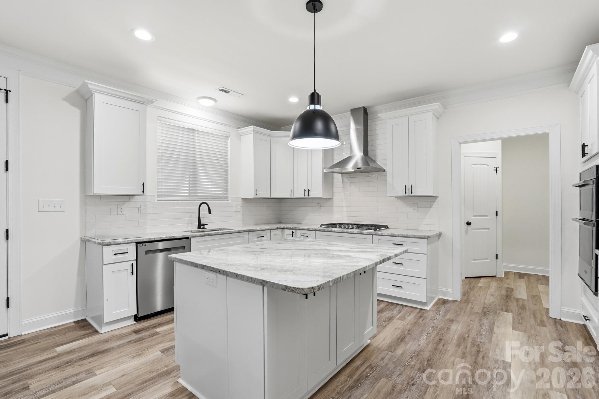 4105 Parkwood School Road — Monroe
