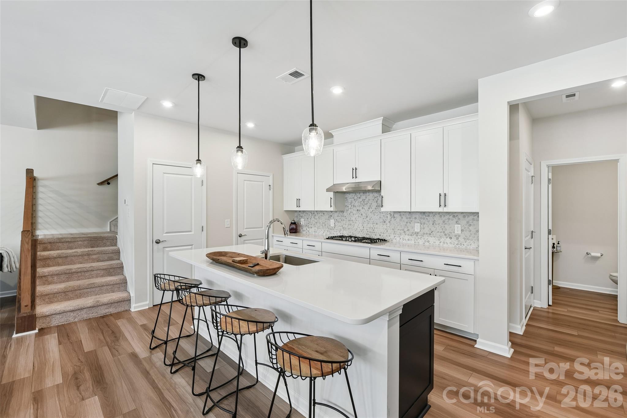 5858 Strathmore Court — Charlotte