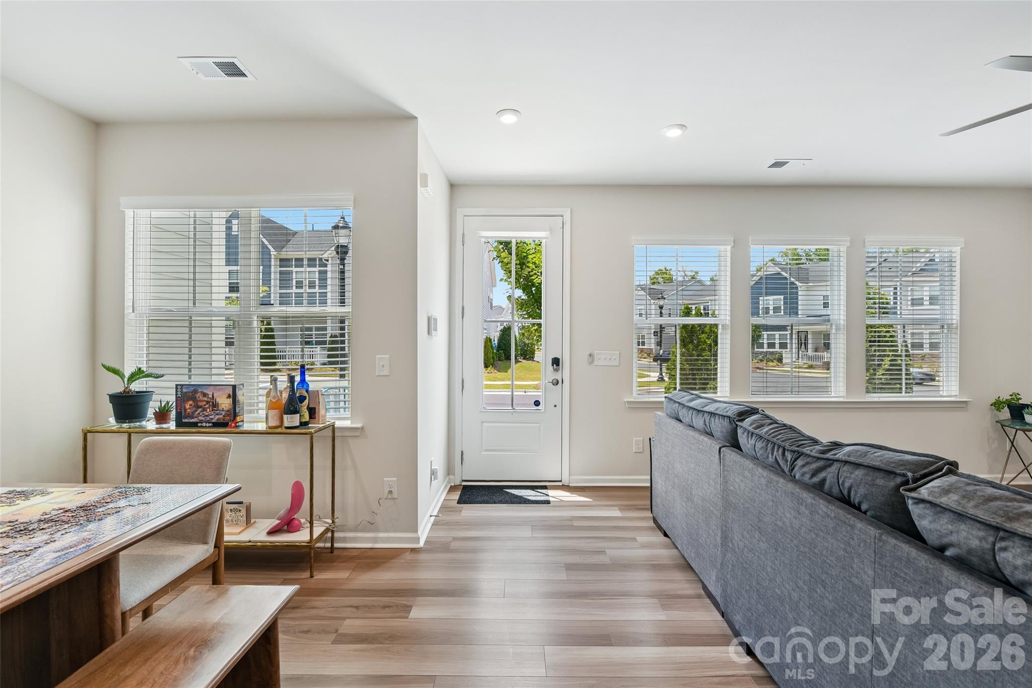 5858 Strathmore Court — Charlotte
