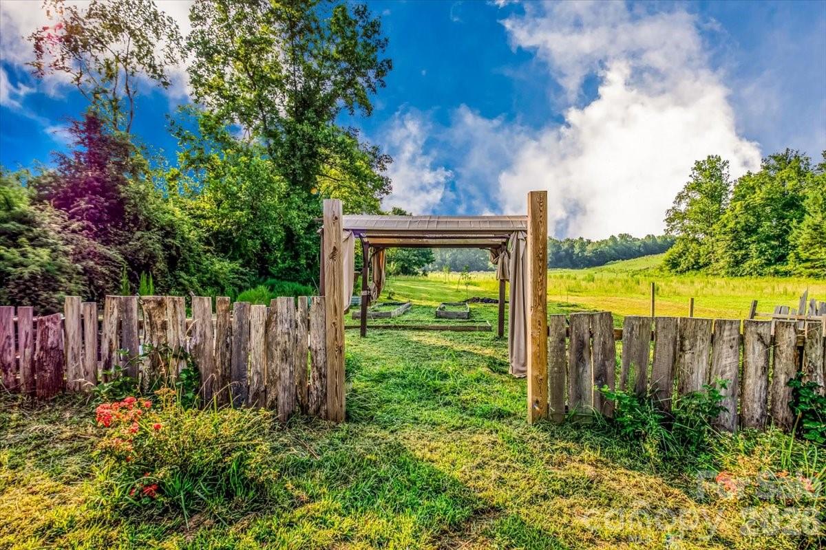 2910 Old Highway 60 Highway — Ronda