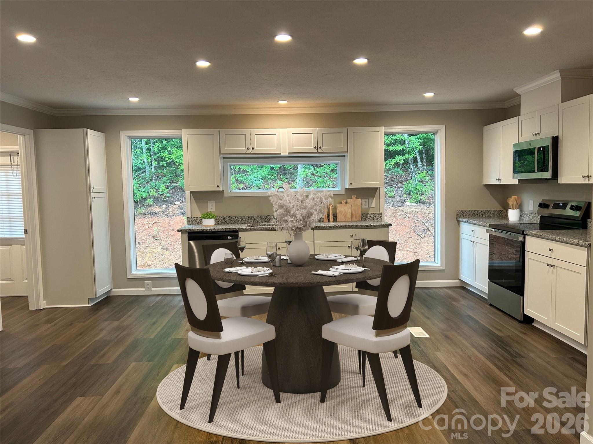 3153 Bear Trail Drive — Lenoir
