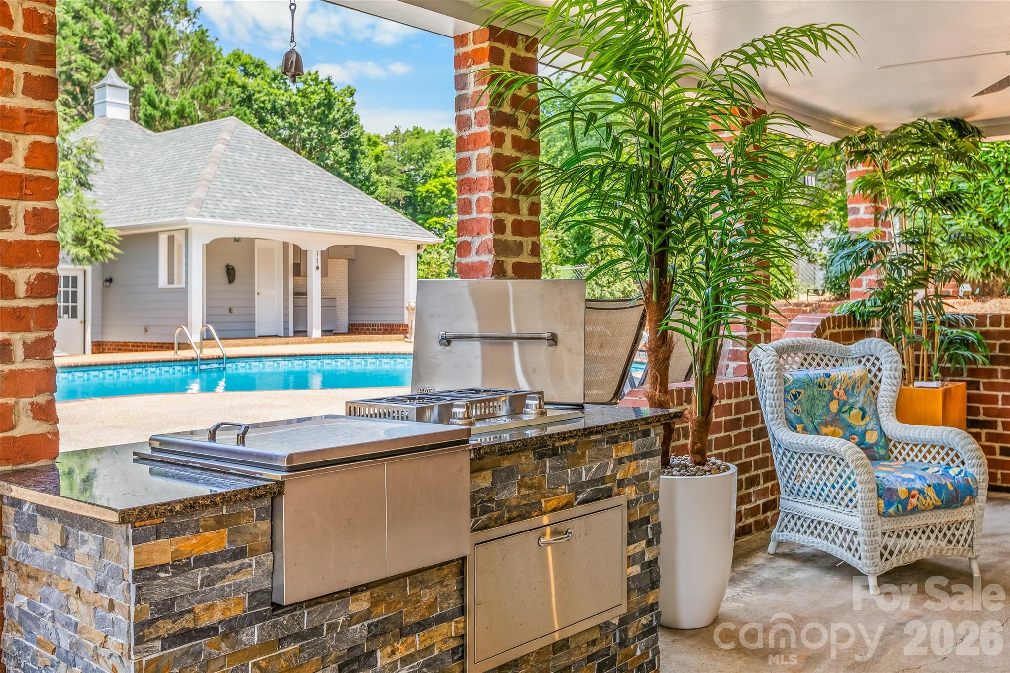 217 Riverwood Drive — Lewisville