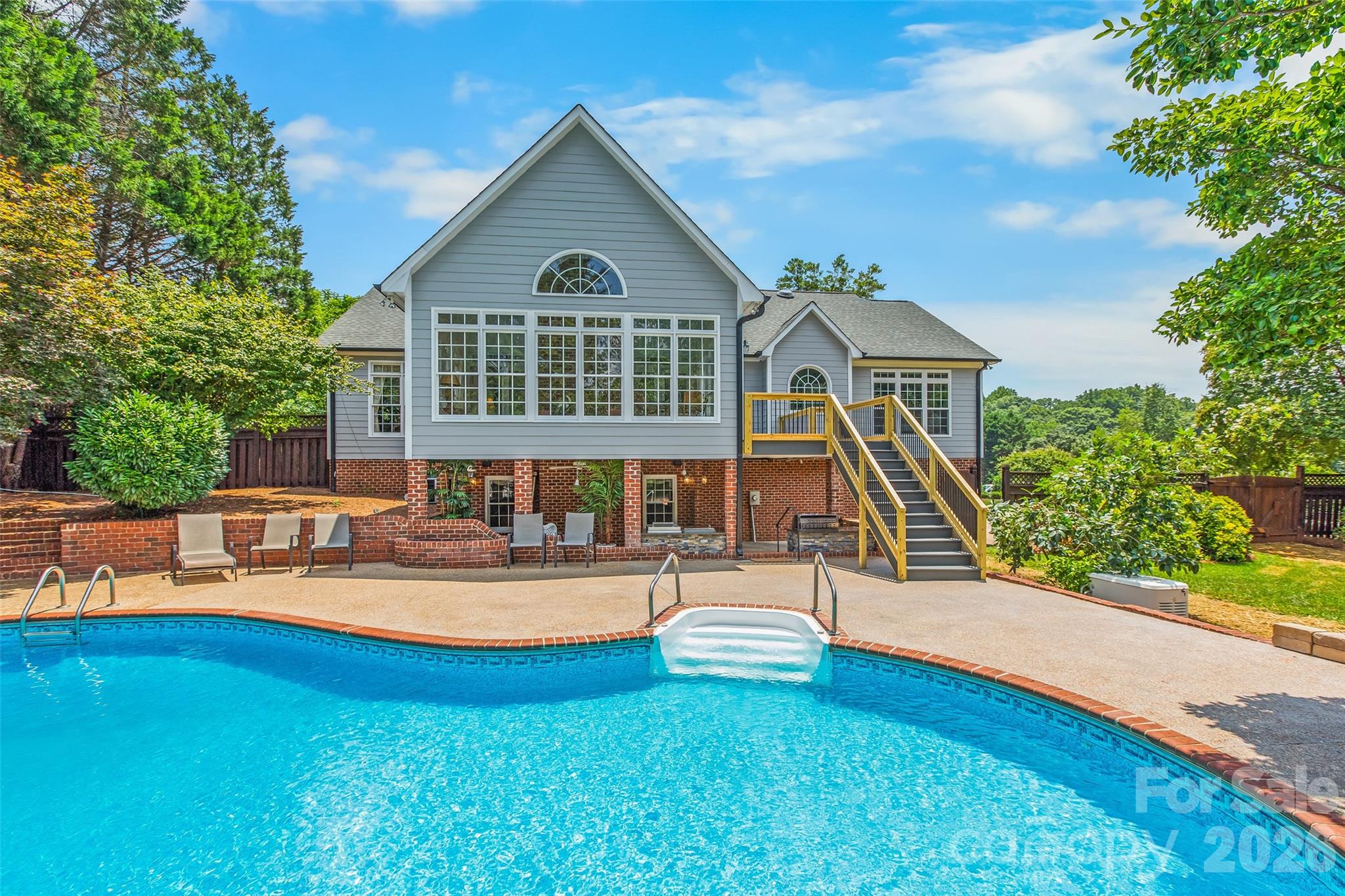 217 Riverwood Drive — Lewisville