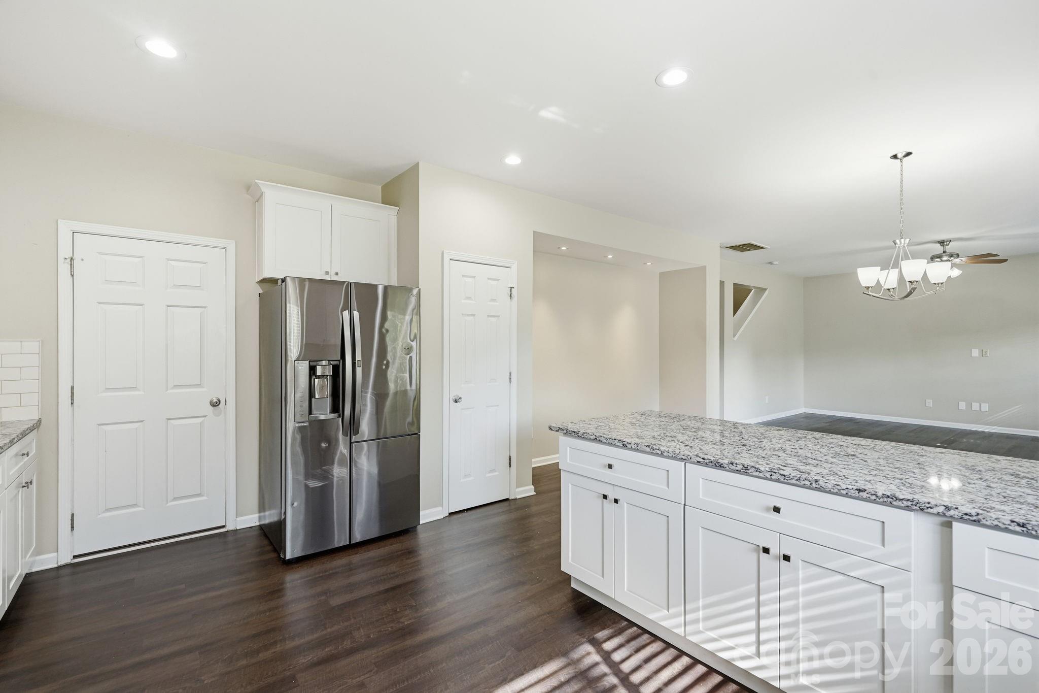 9237 Seamill Road — Charlotte