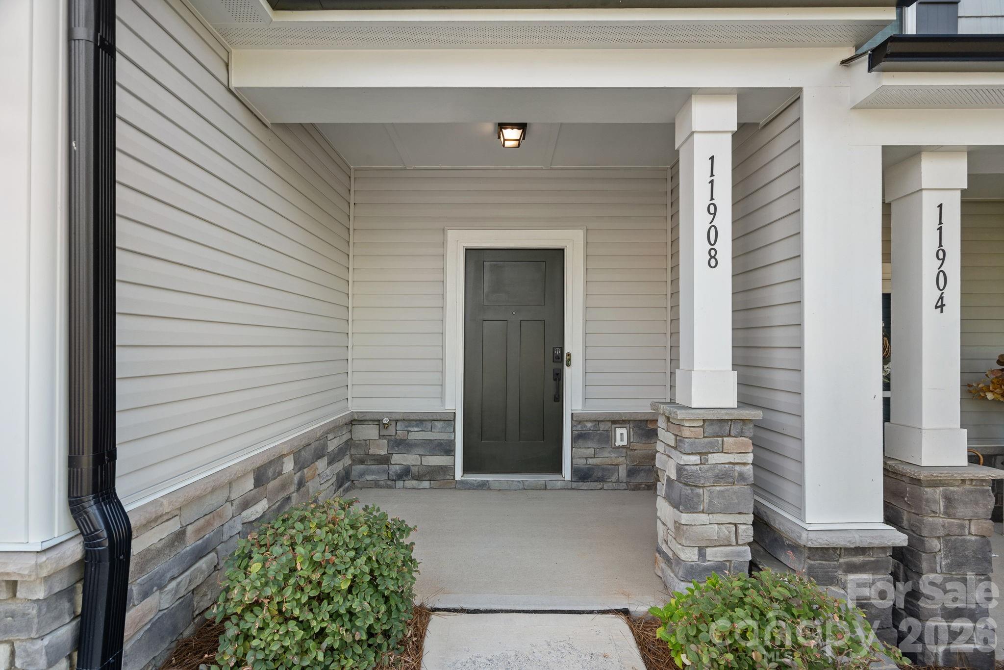 11908 Basking Drive — Charlotte