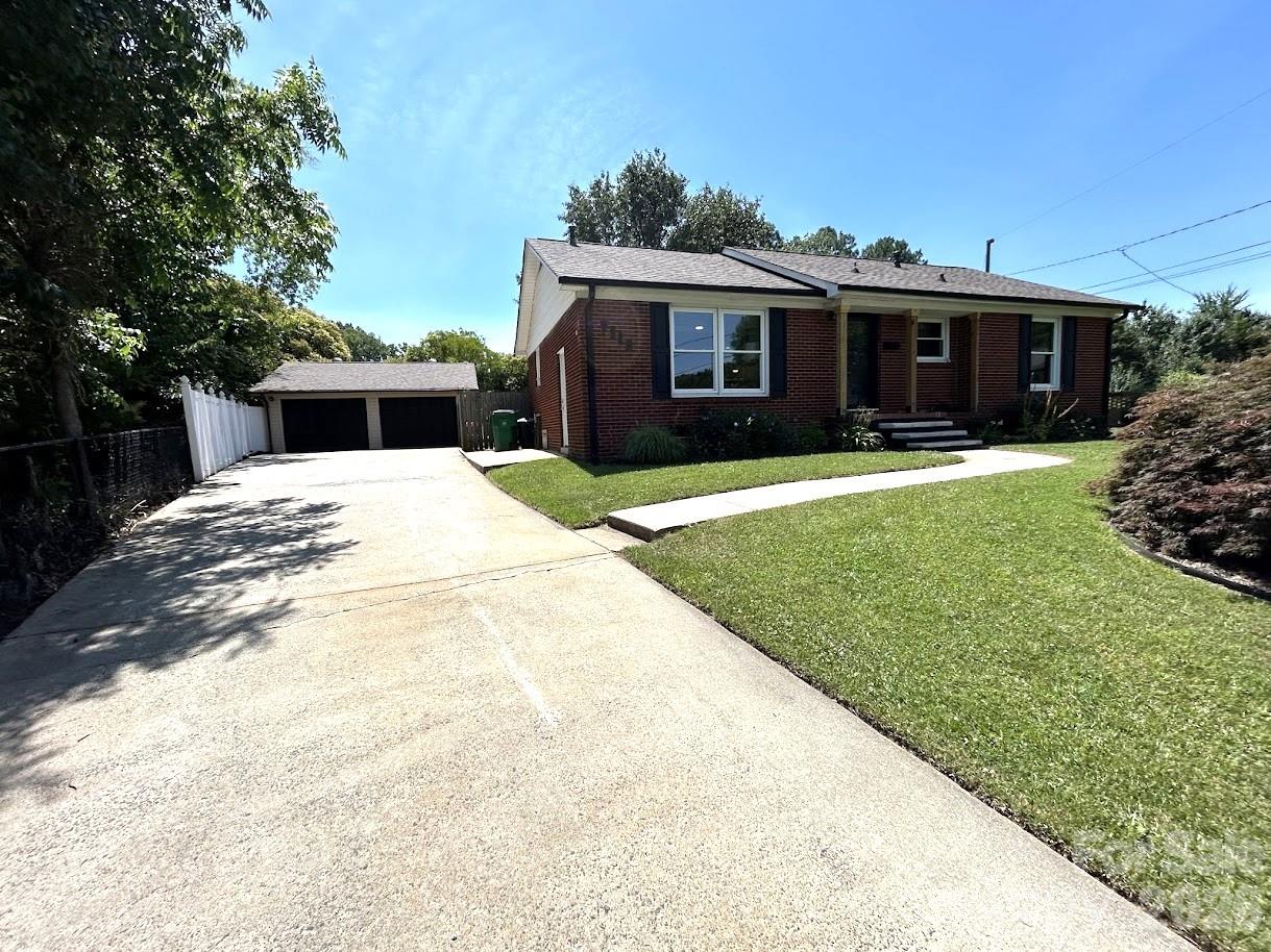 7113 Sterncrest Place — Charlotte