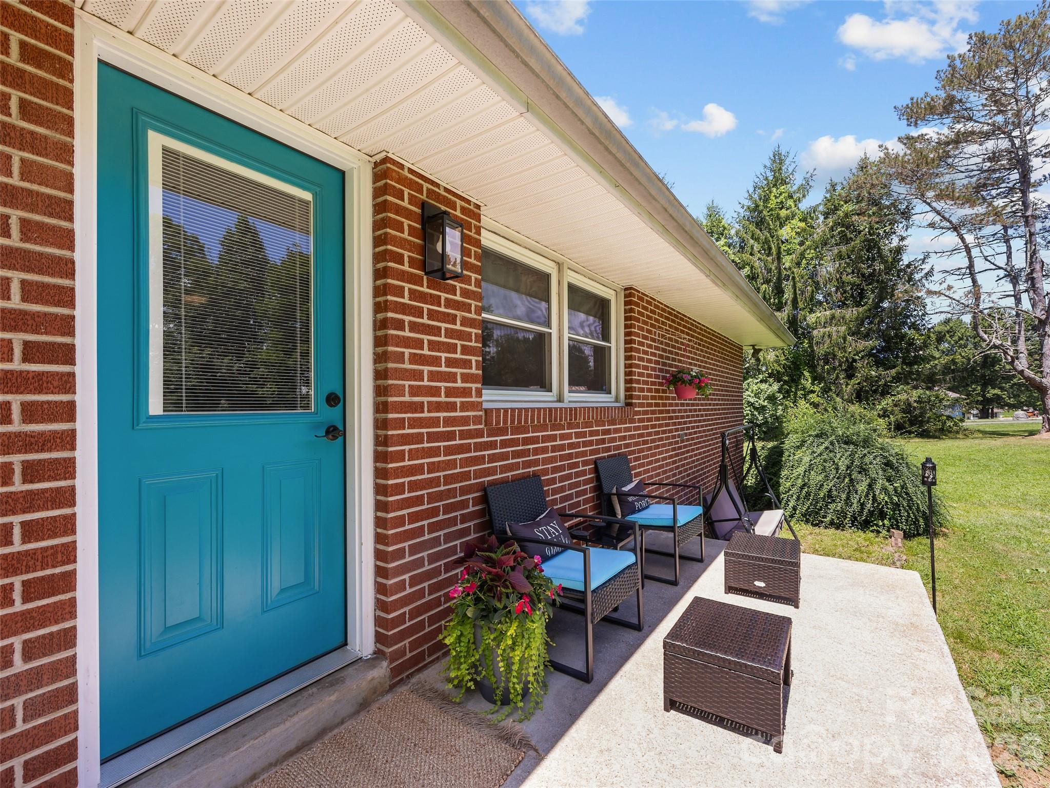 50 Baldwin Road — Arden