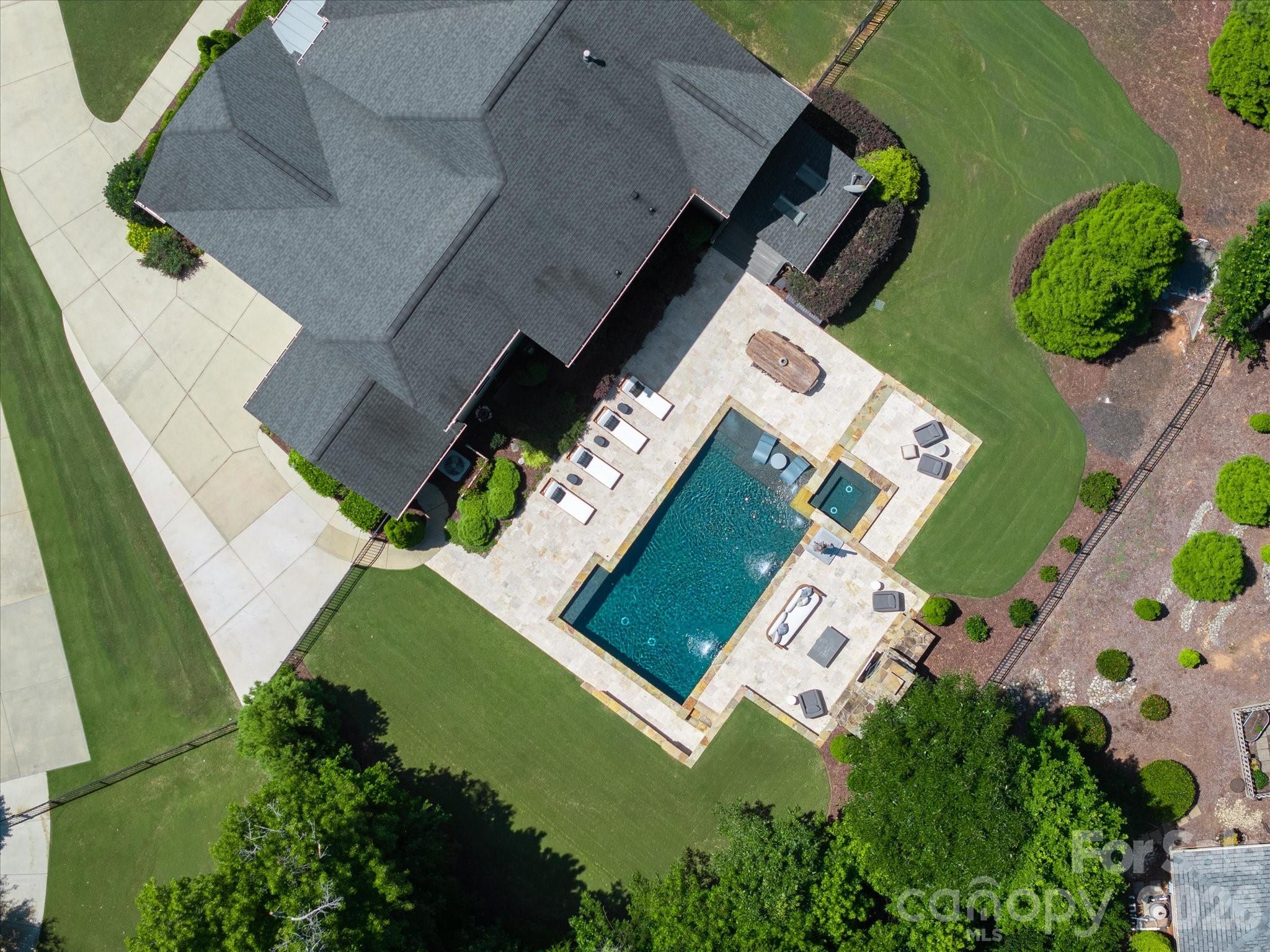 971 Castlewatch Drive — Fort Mill