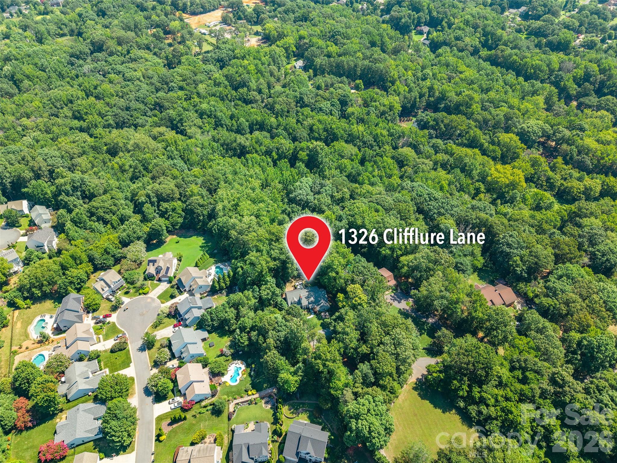 1326 Clifflure Lane — Fort Mill
