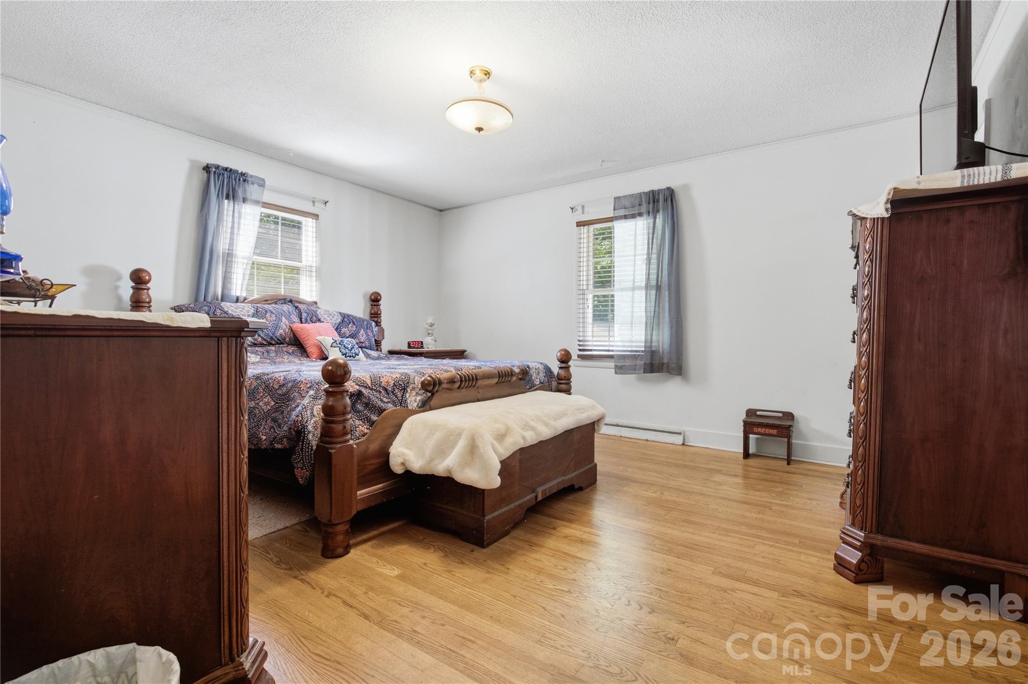 828 Ferry Road — Forest City