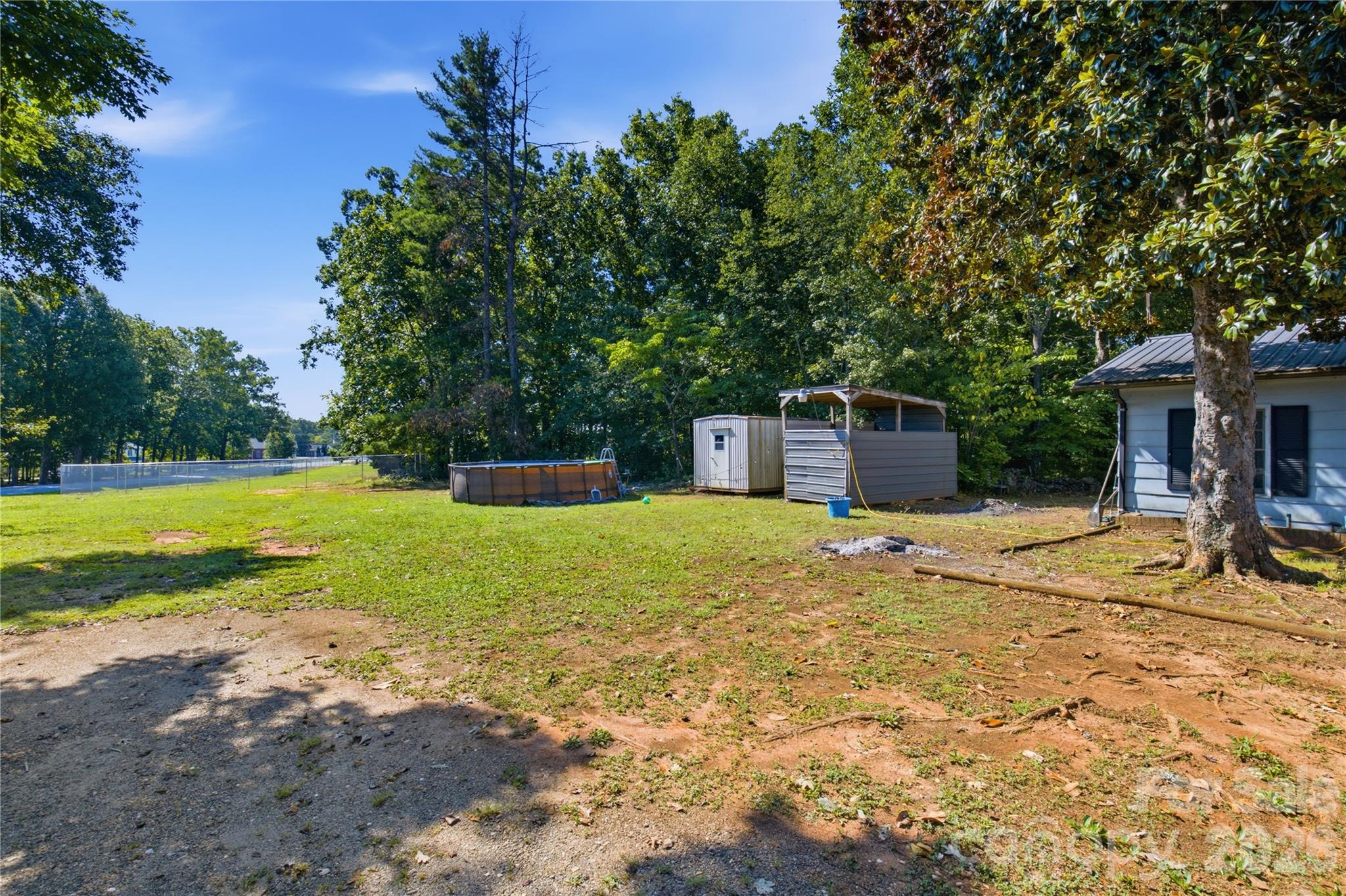 828 Ferry Road — Forest City