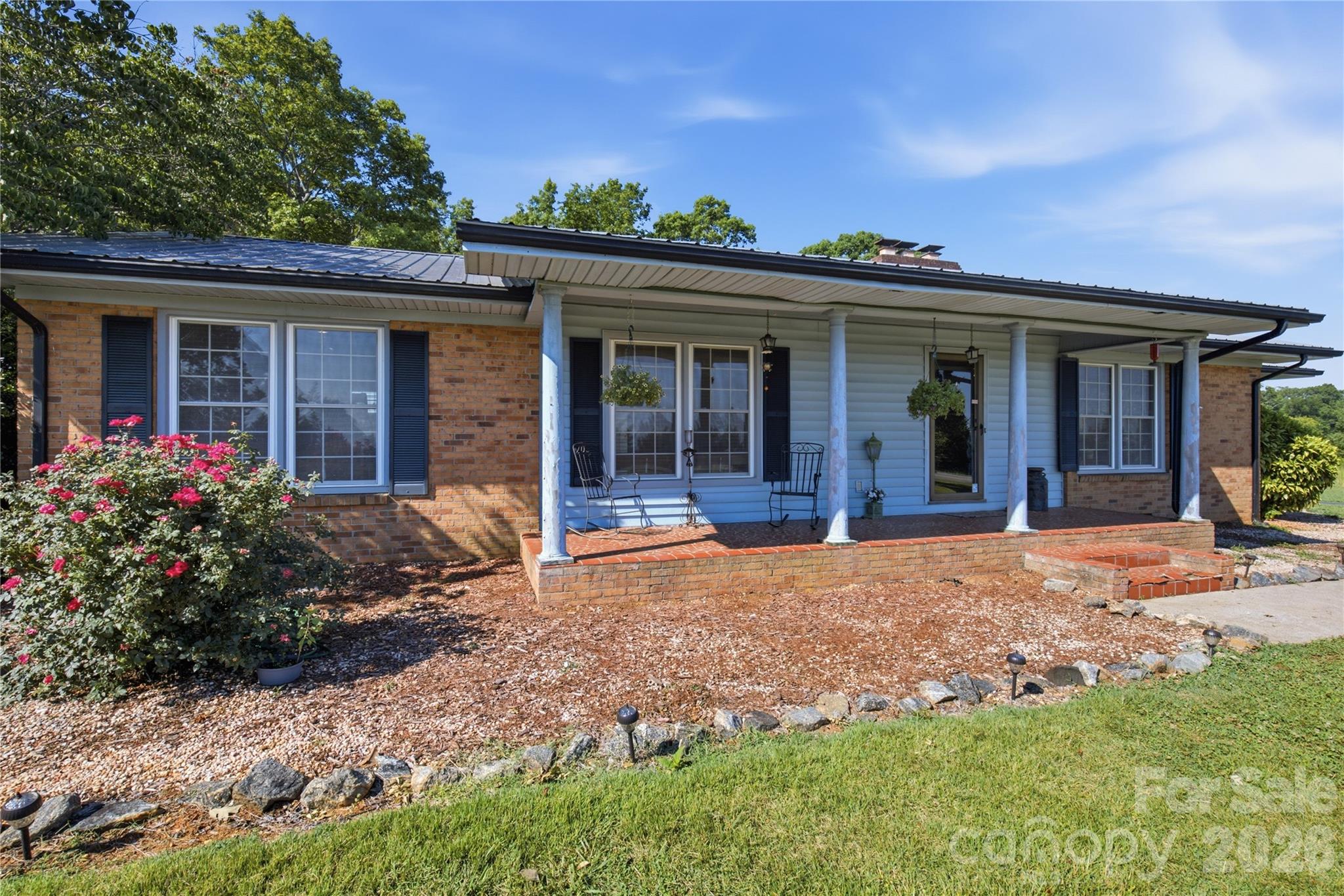 828 Ferry Road — Forest City