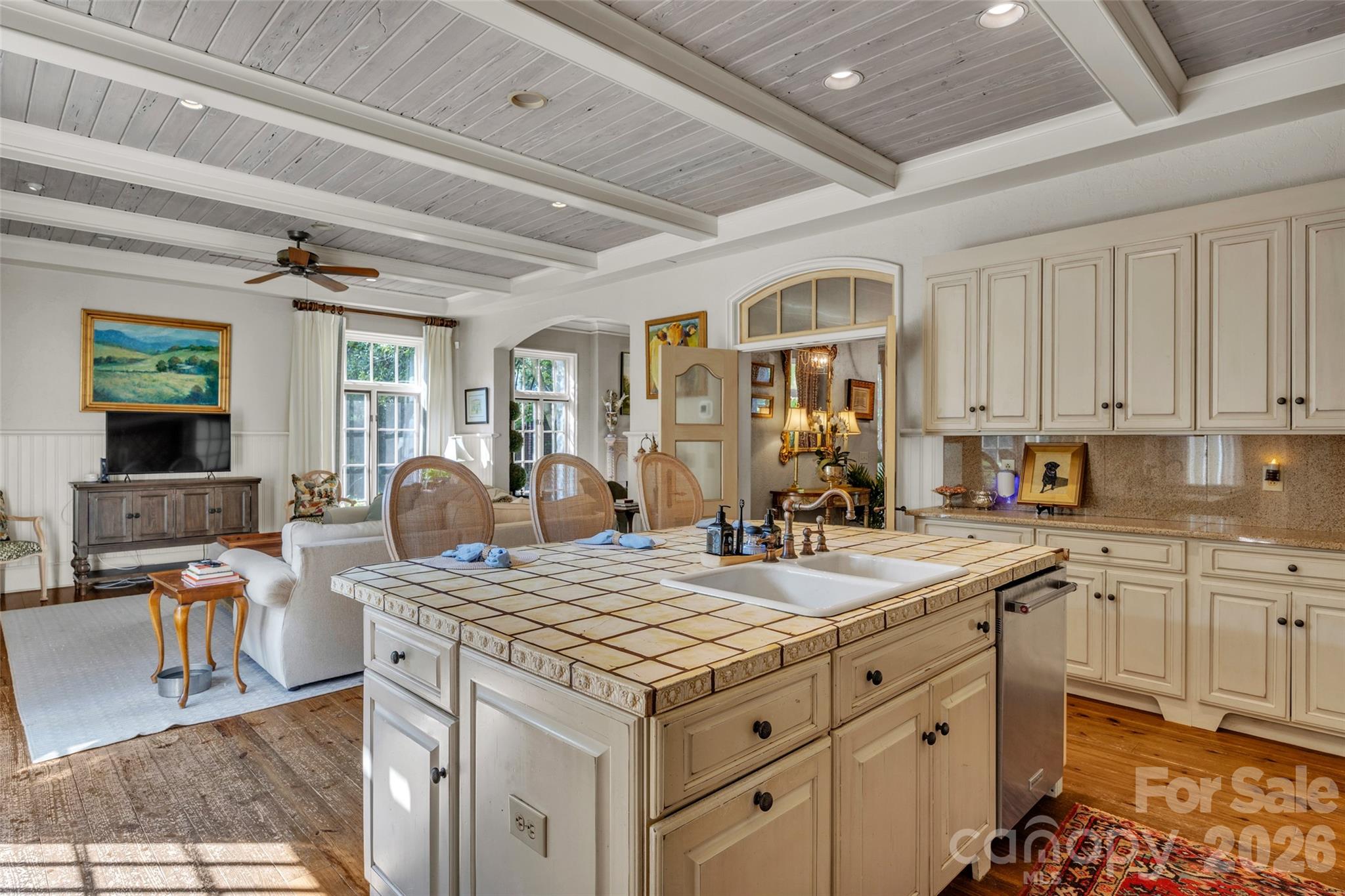 2214 La Maison Drive — Charlotte