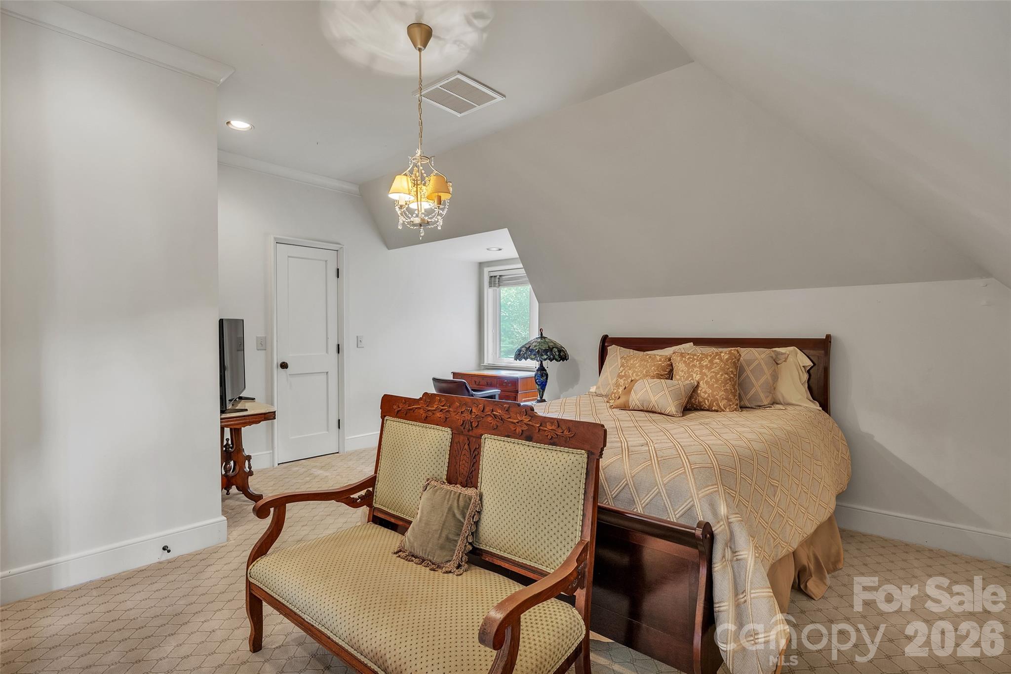 2214 La Maison Drive — Charlotte
