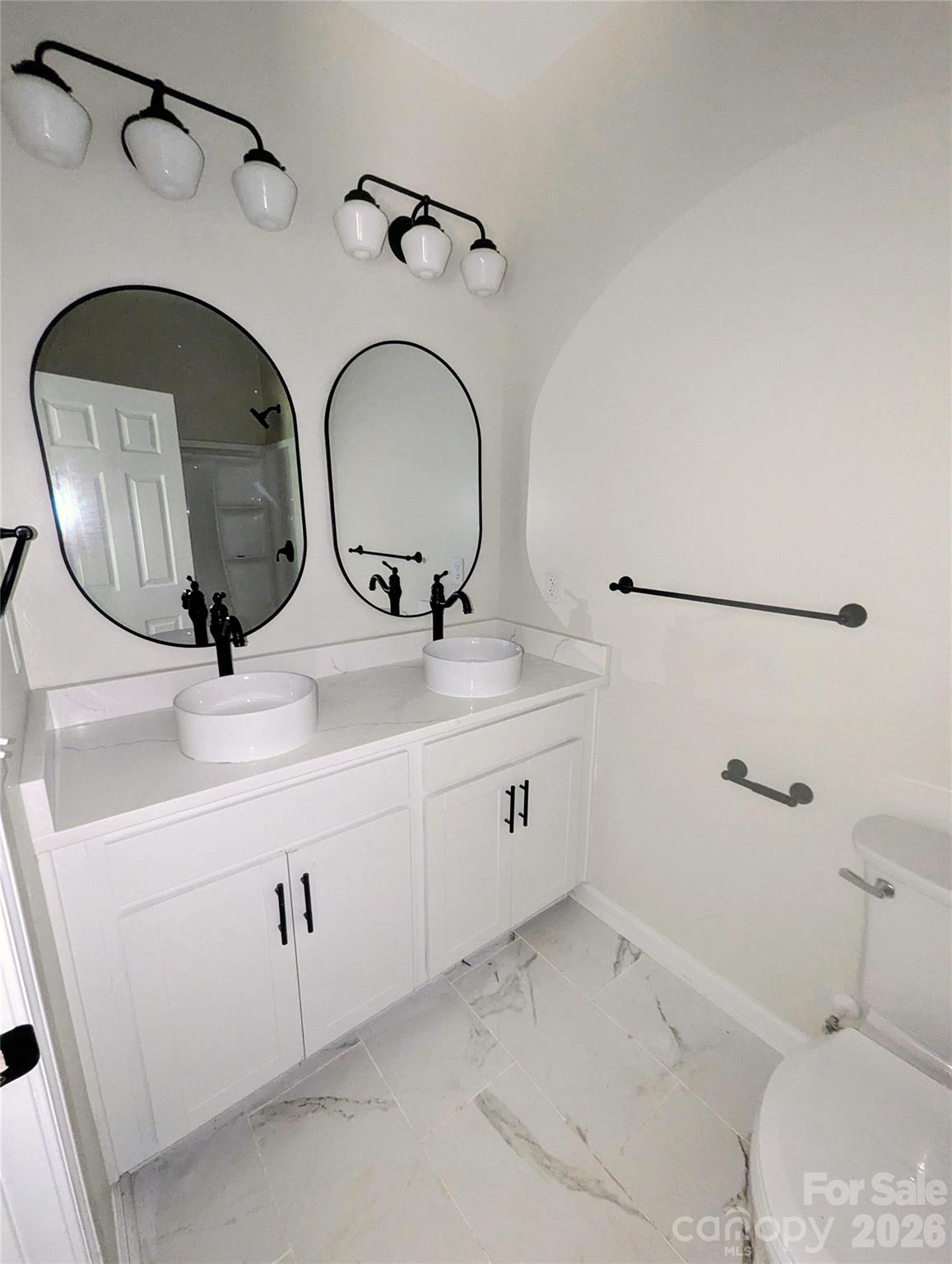 123 Kingswood Drive — Statesville