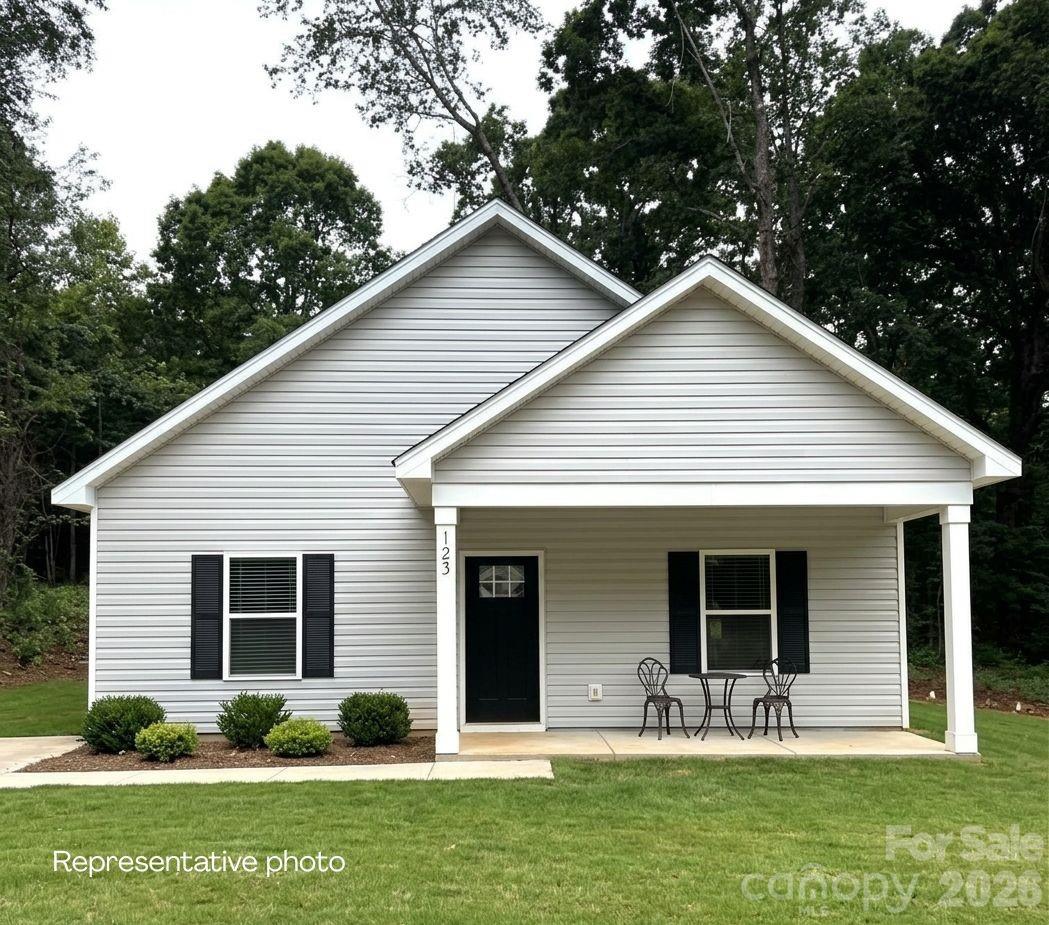 123 Kingswood Drive — Statesville