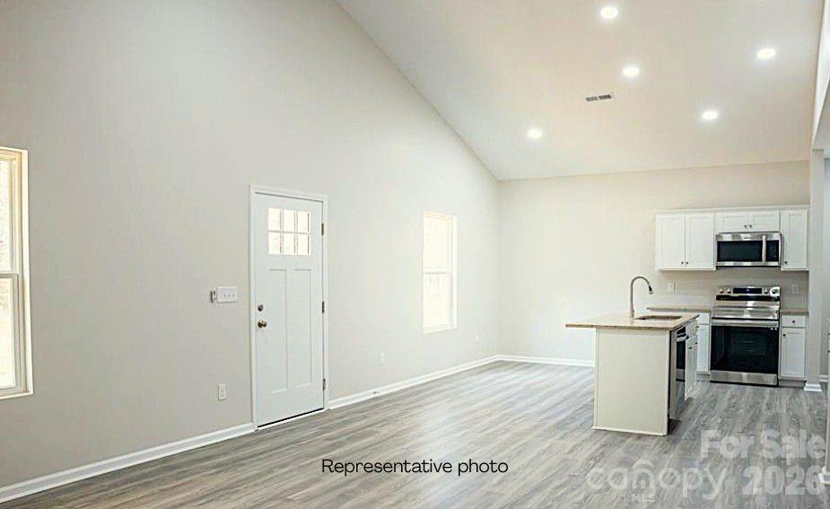 123 Kingswood Drive — Statesville