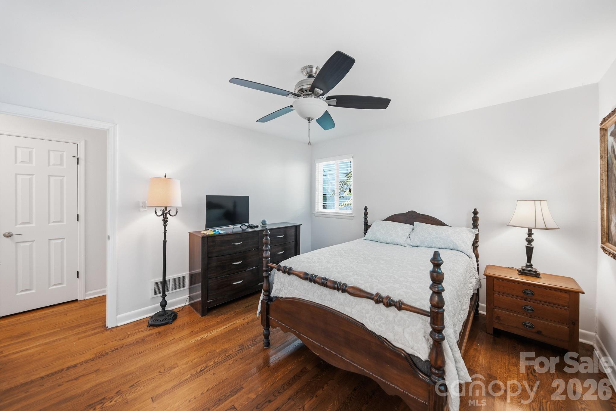 3836 Annlin Avenue — Charlotte