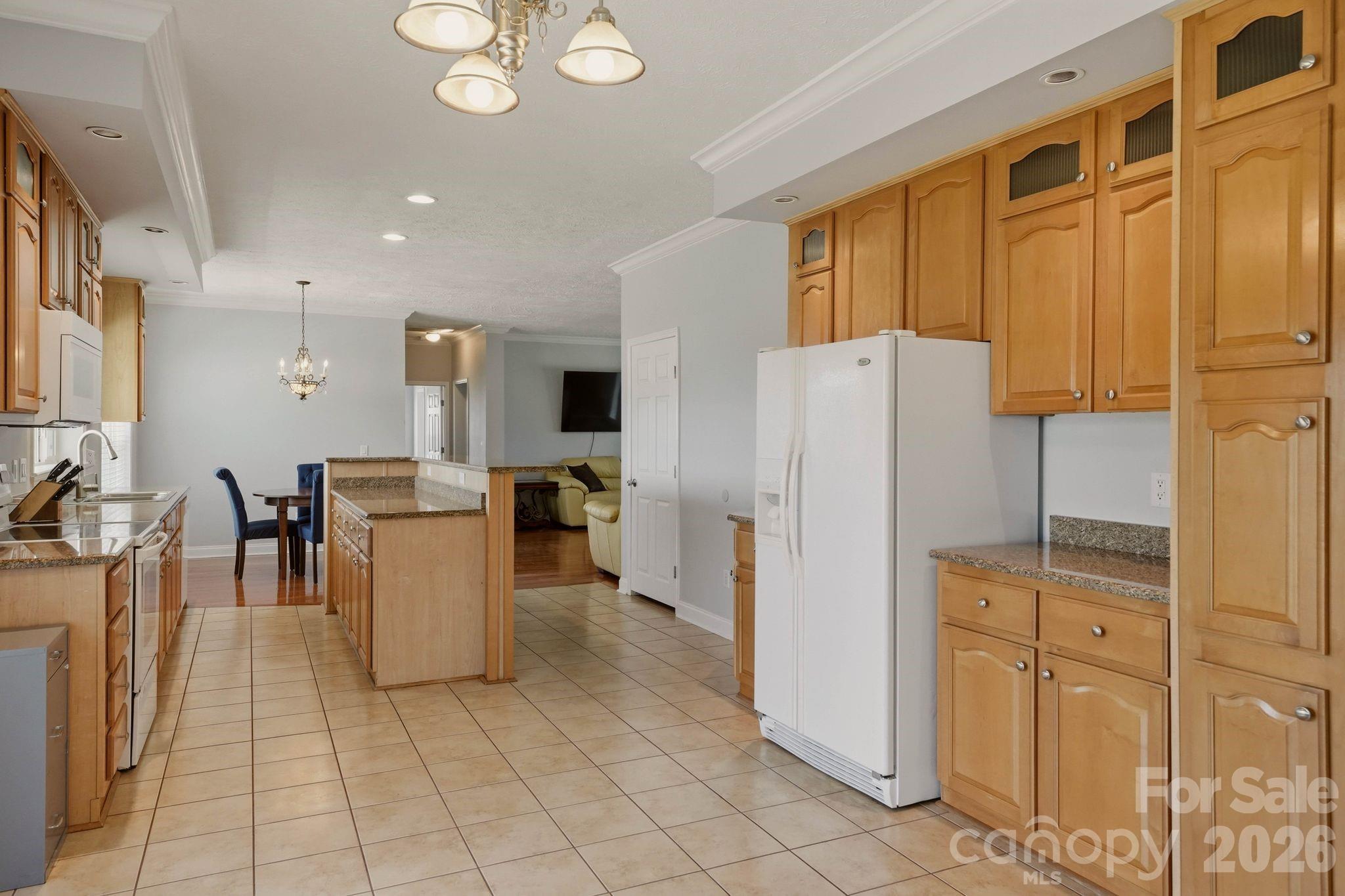 6795 Jones Road — Salisbury