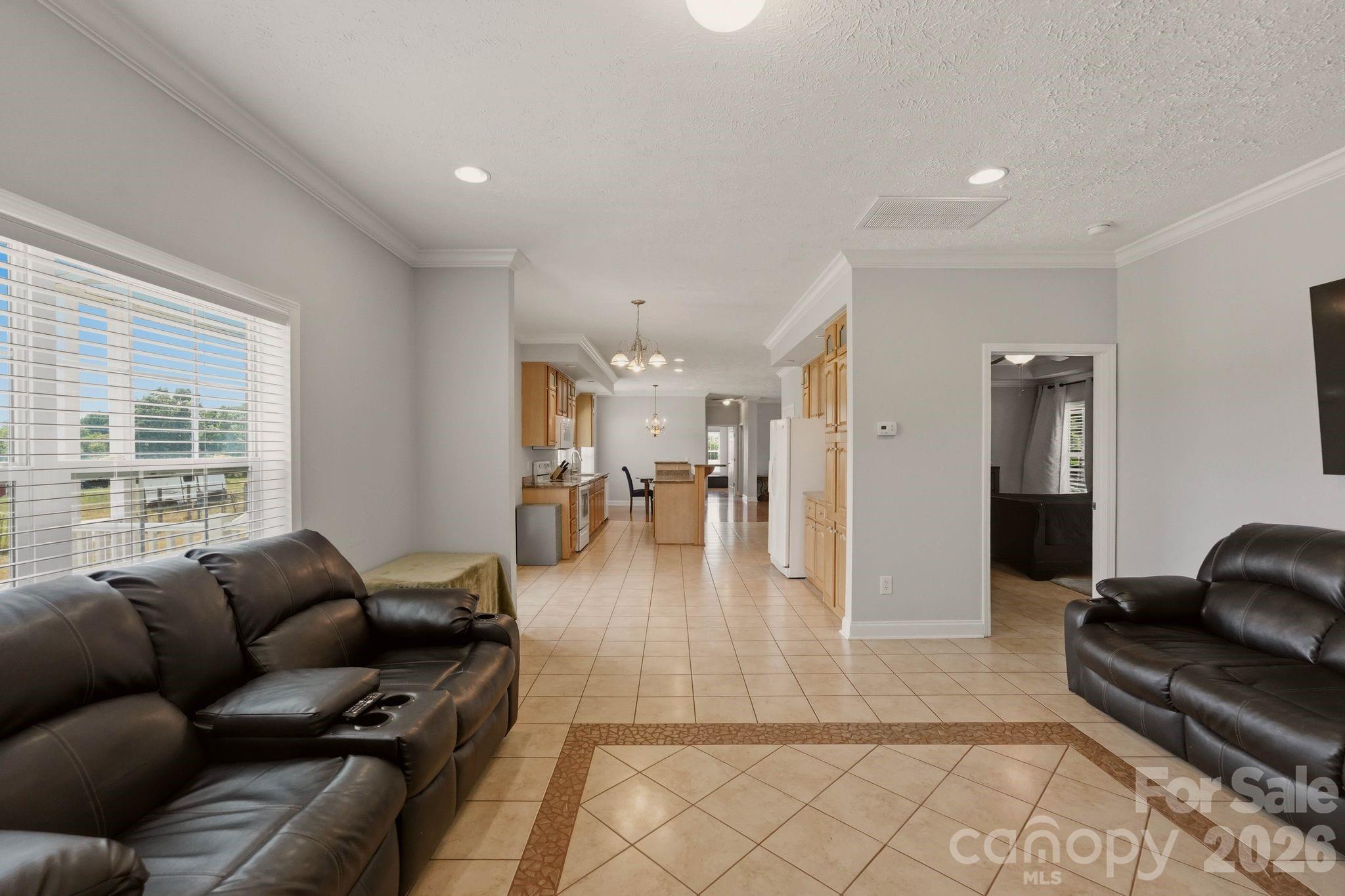 6795 Jones Road — Salisbury