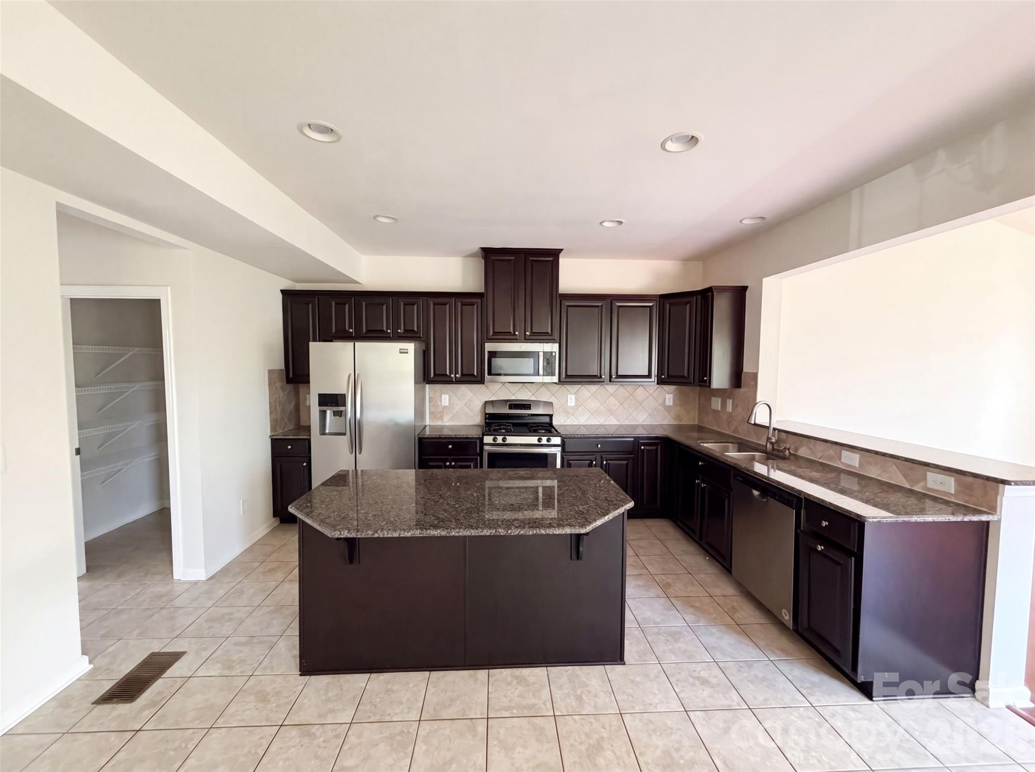 2275 Stone Pile Drive SW — Concord