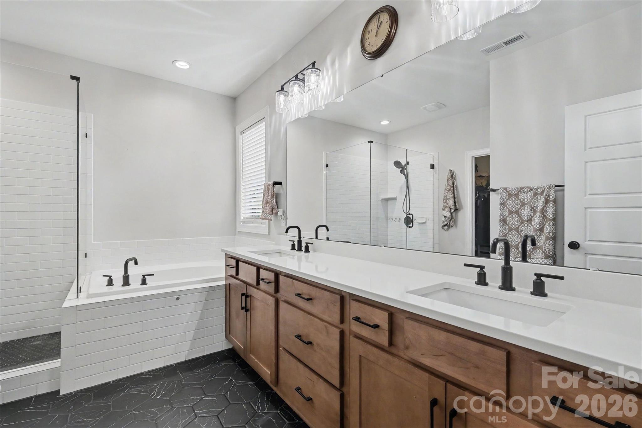 3826 Dahlia Drive — Harrisburg