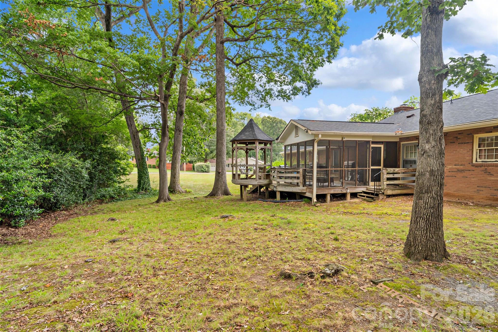 400 S Westover Drive — Monroe