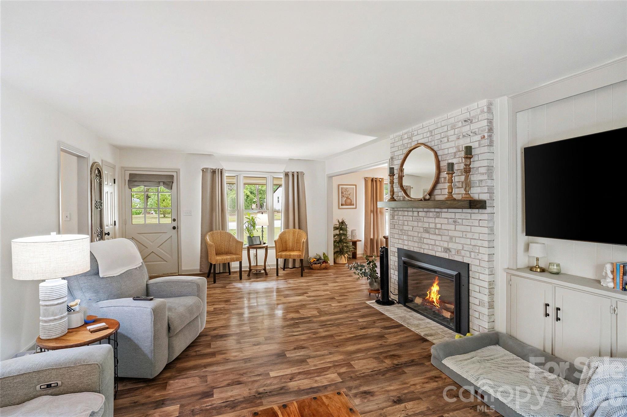 400 S Westover Drive — Monroe