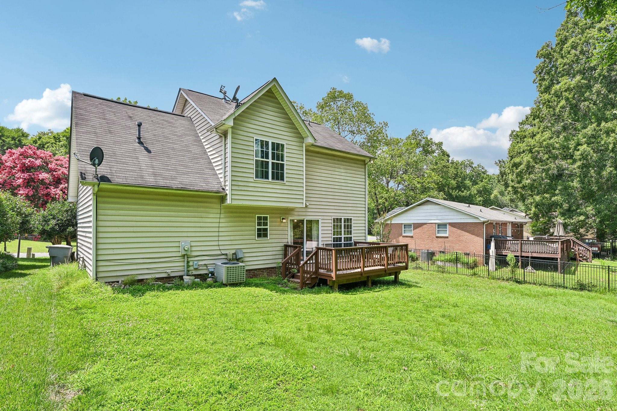 7329 Starvalley Drive — Charlotte