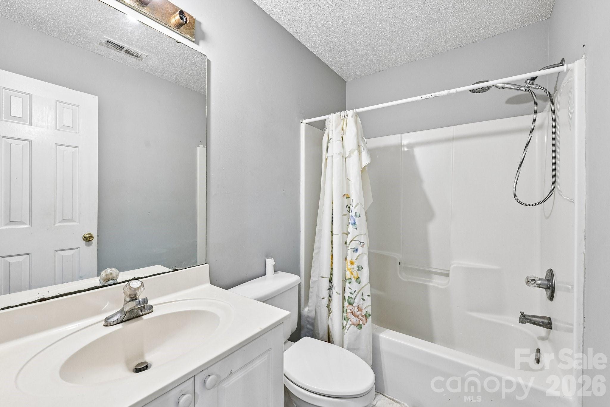 7329 Starvalley Drive — Charlotte