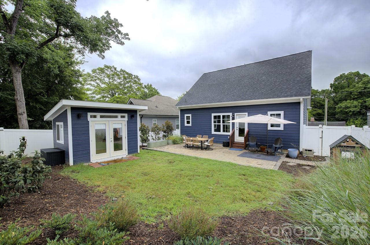 306 Clay Street — Belmont