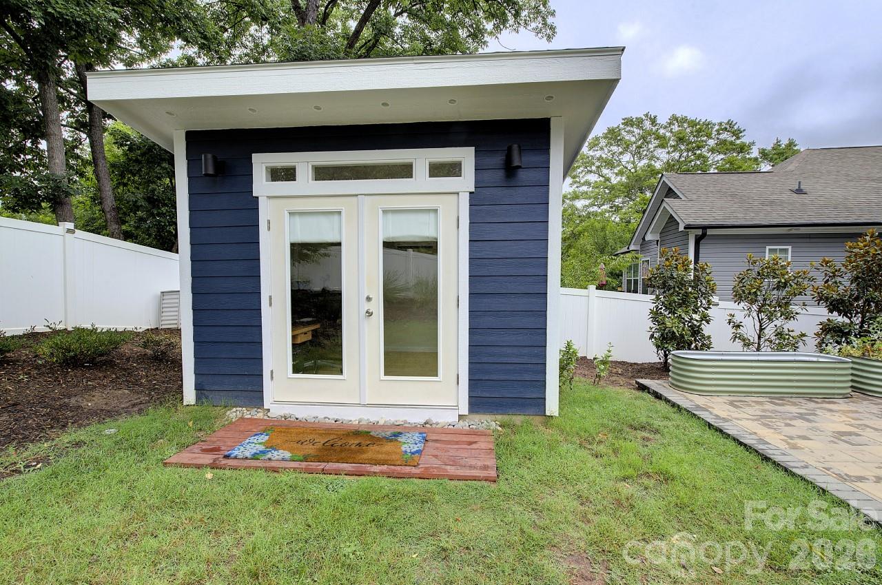 306 Clay Street — Belmont