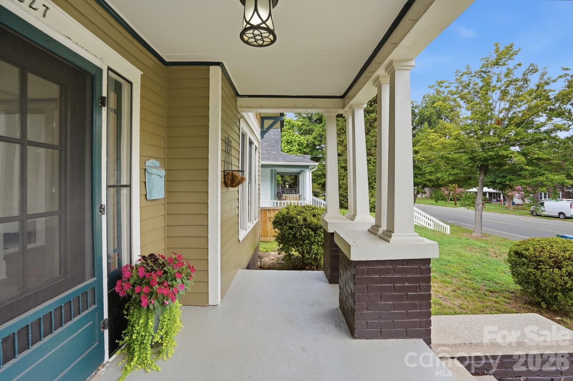 1627 N Main Street — Salisbury