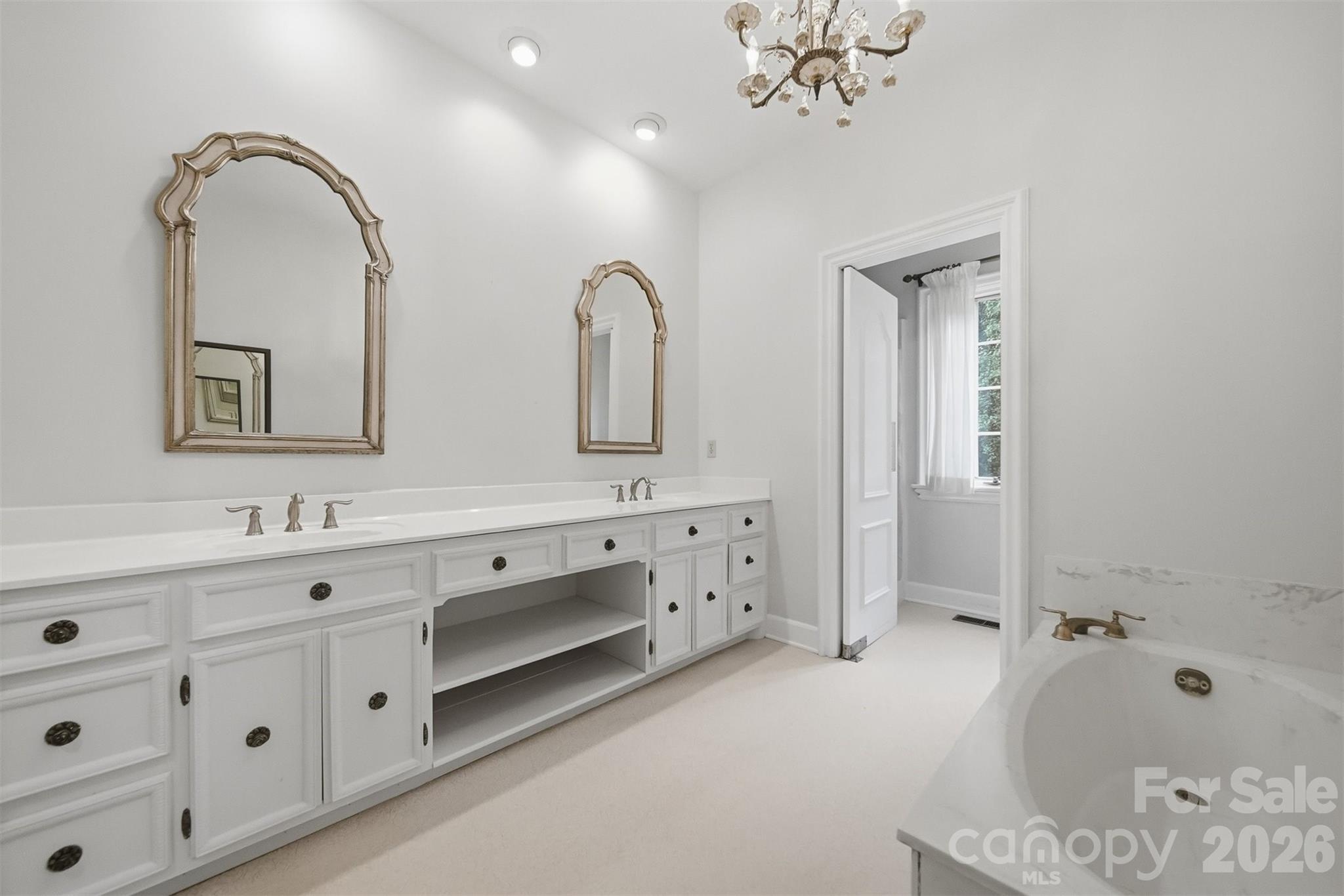 2373 Wilkesboro Boulevard — Lenoir