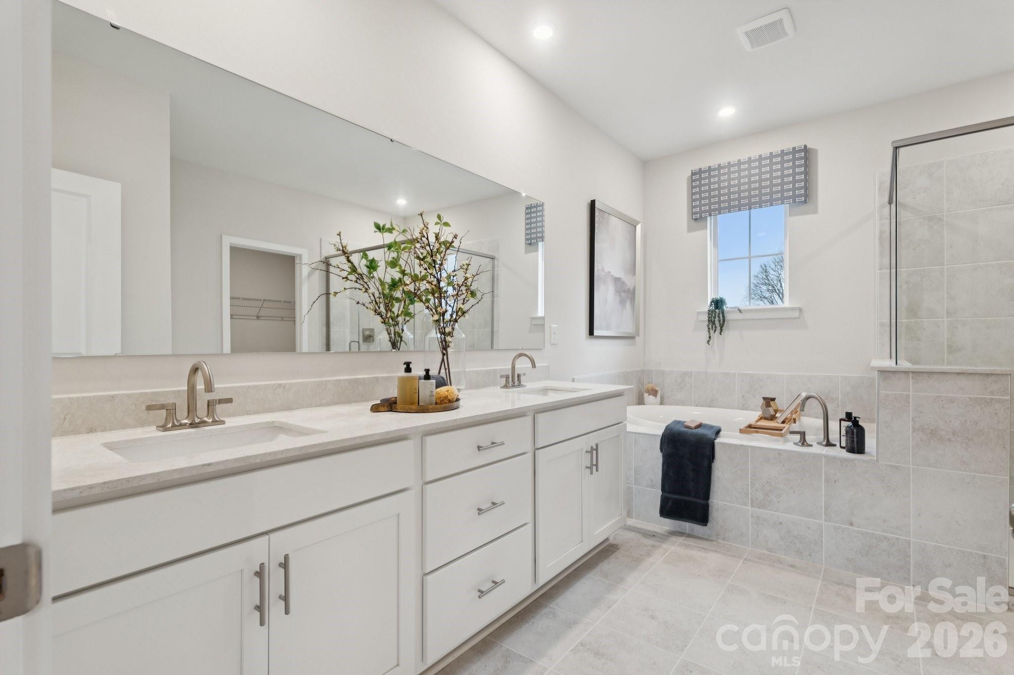 3811 Forty Acre Drive — Monroe