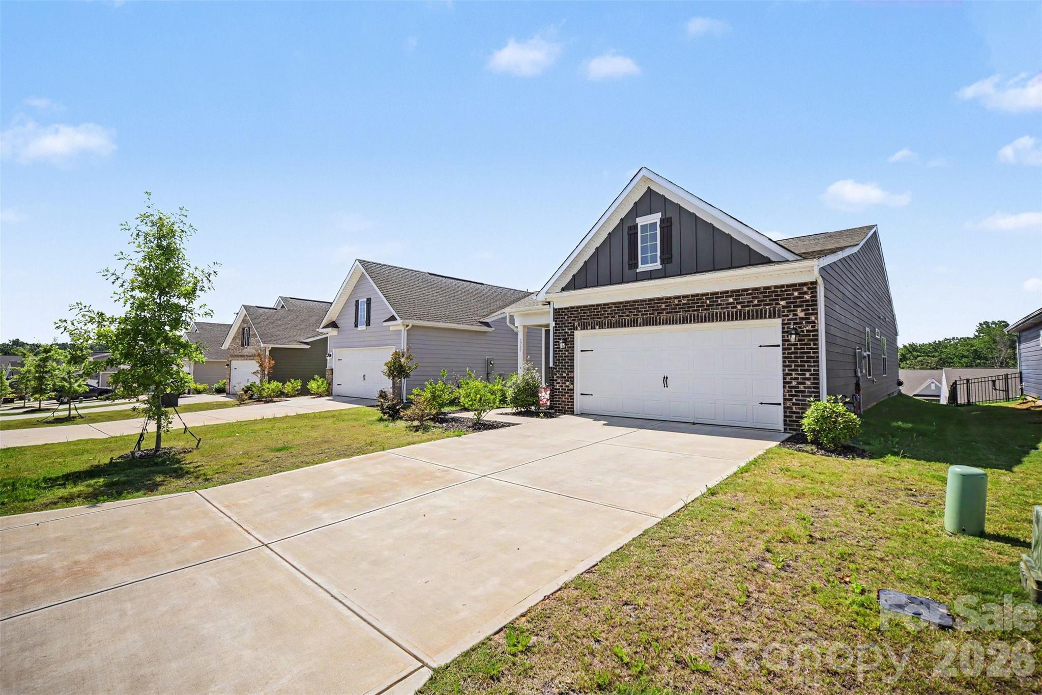 1737 Otter Perch Lane — Fort Mill