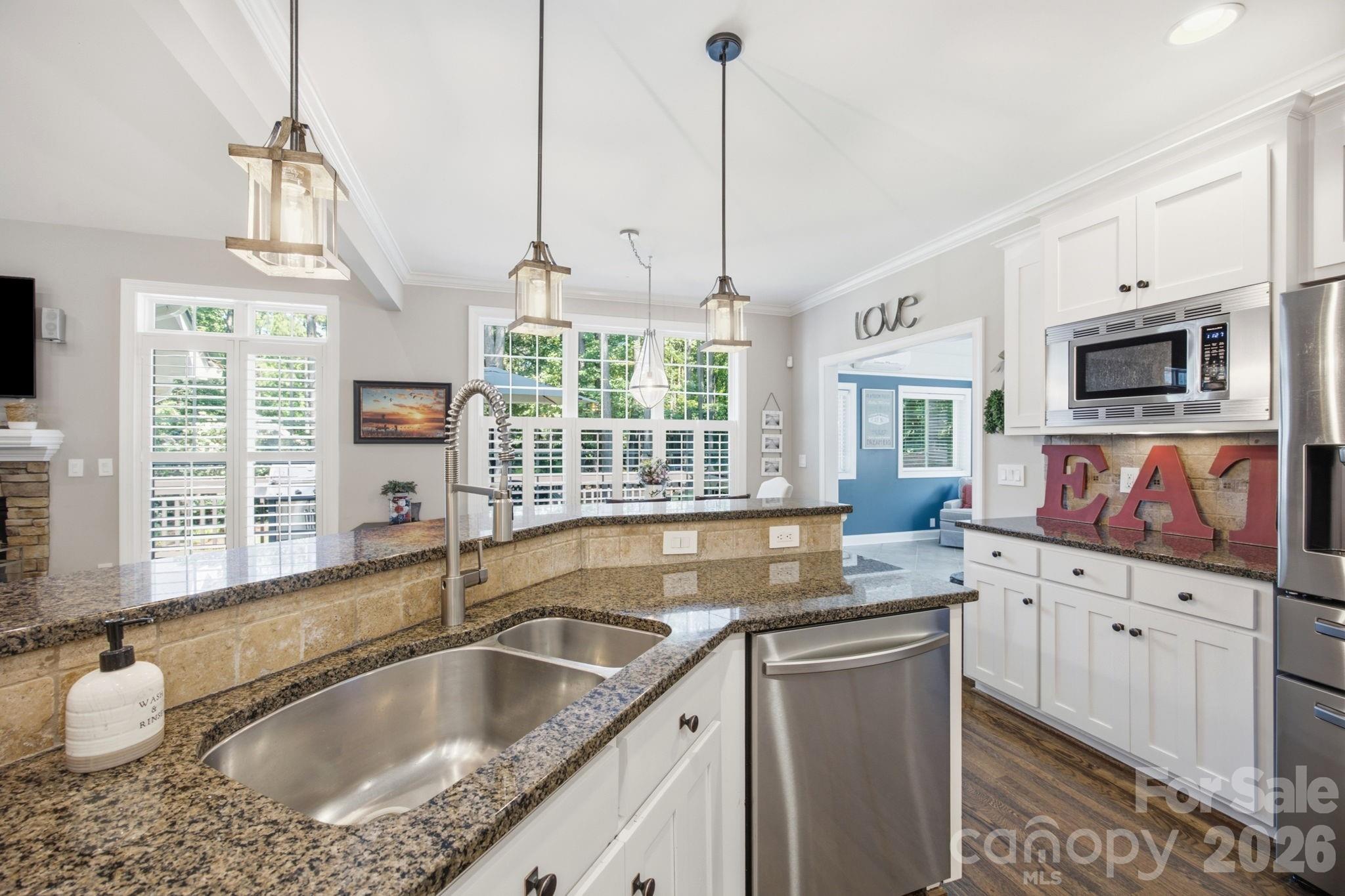 240 Silvercliff Drive — Mount Holly