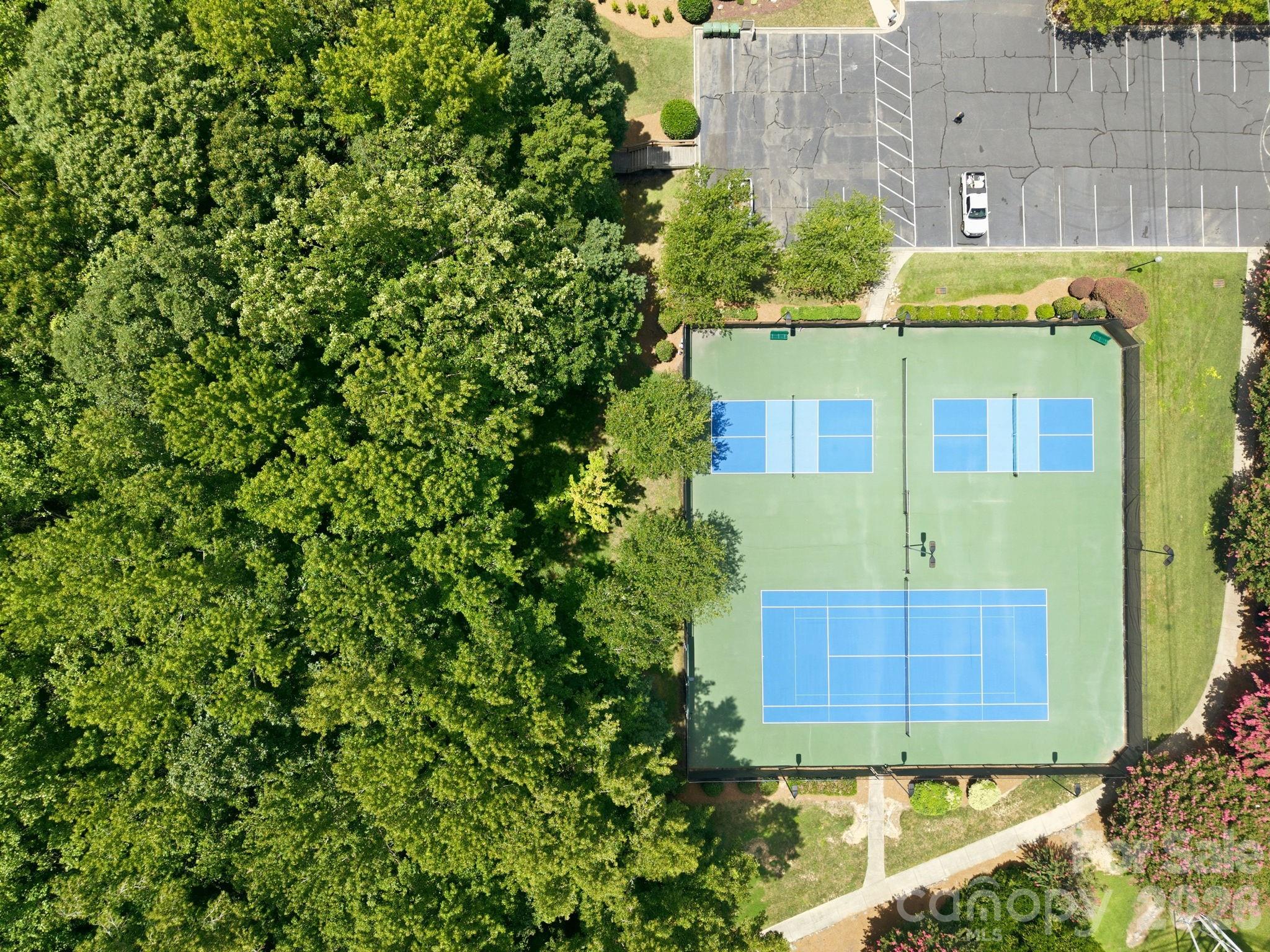 240 Silvercliff Drive — Mount Holly