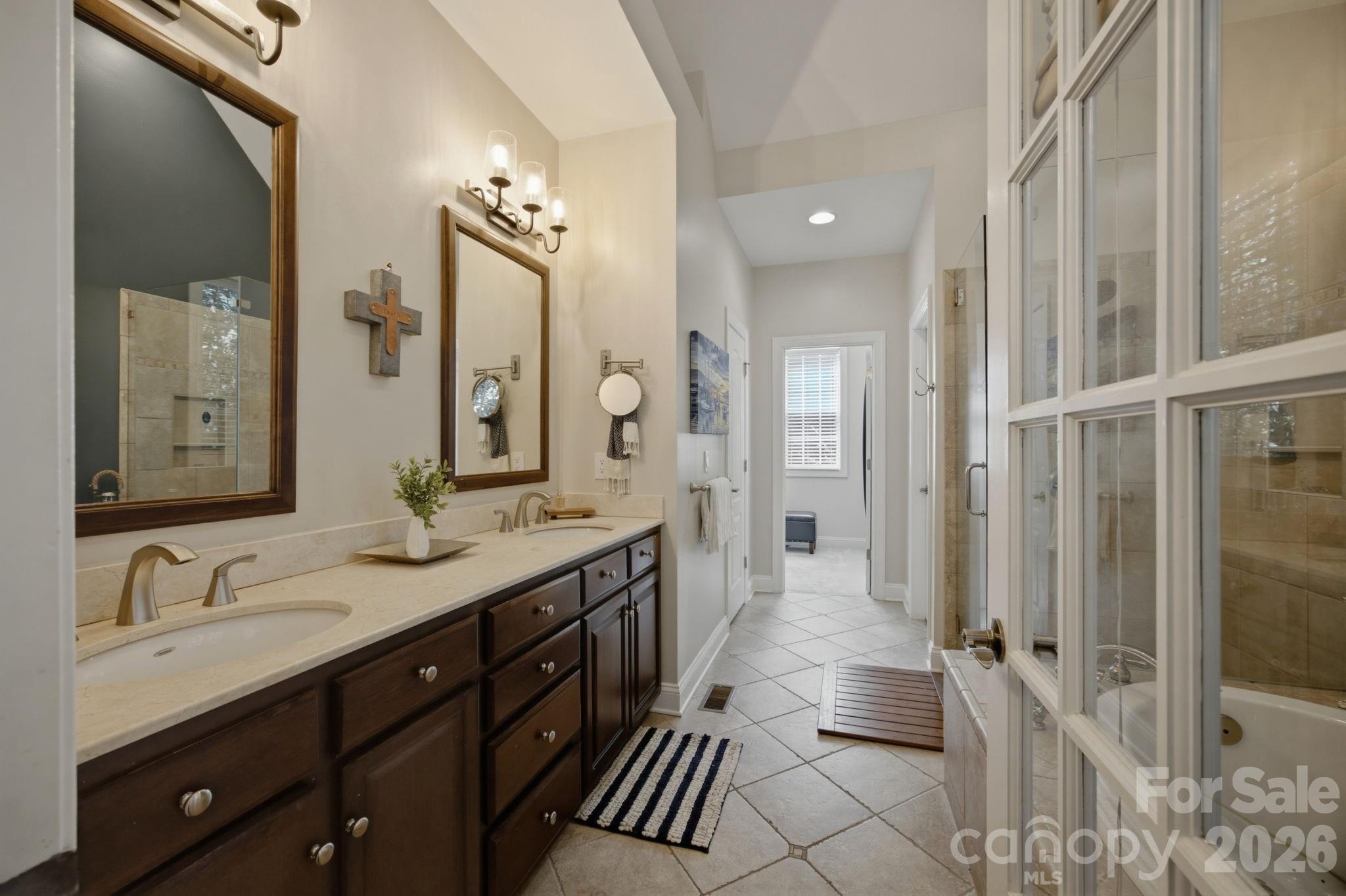 240 Silvercliff Drive — Mount Holly