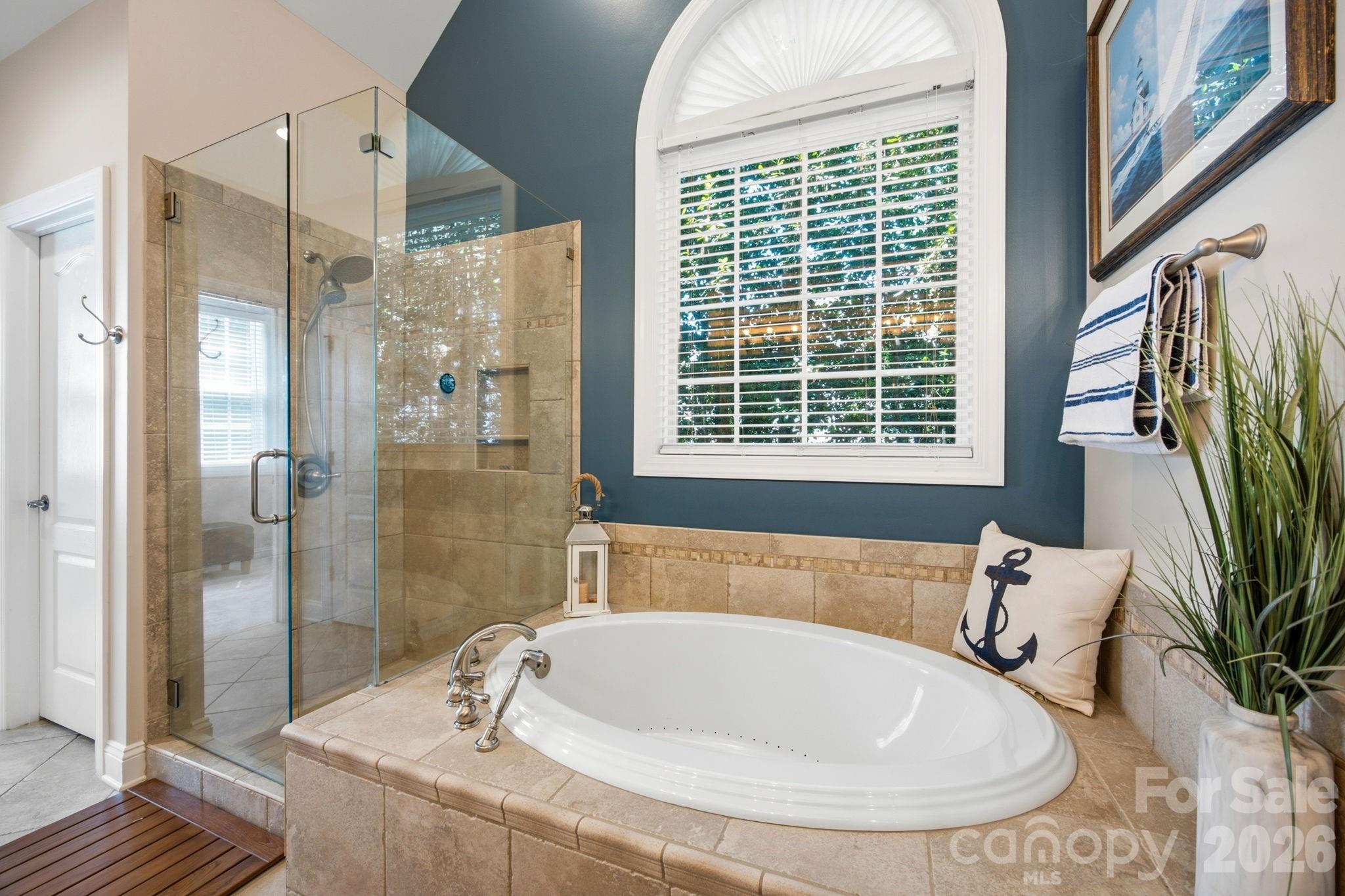 240 Silvercliff Drive — Mount Holly