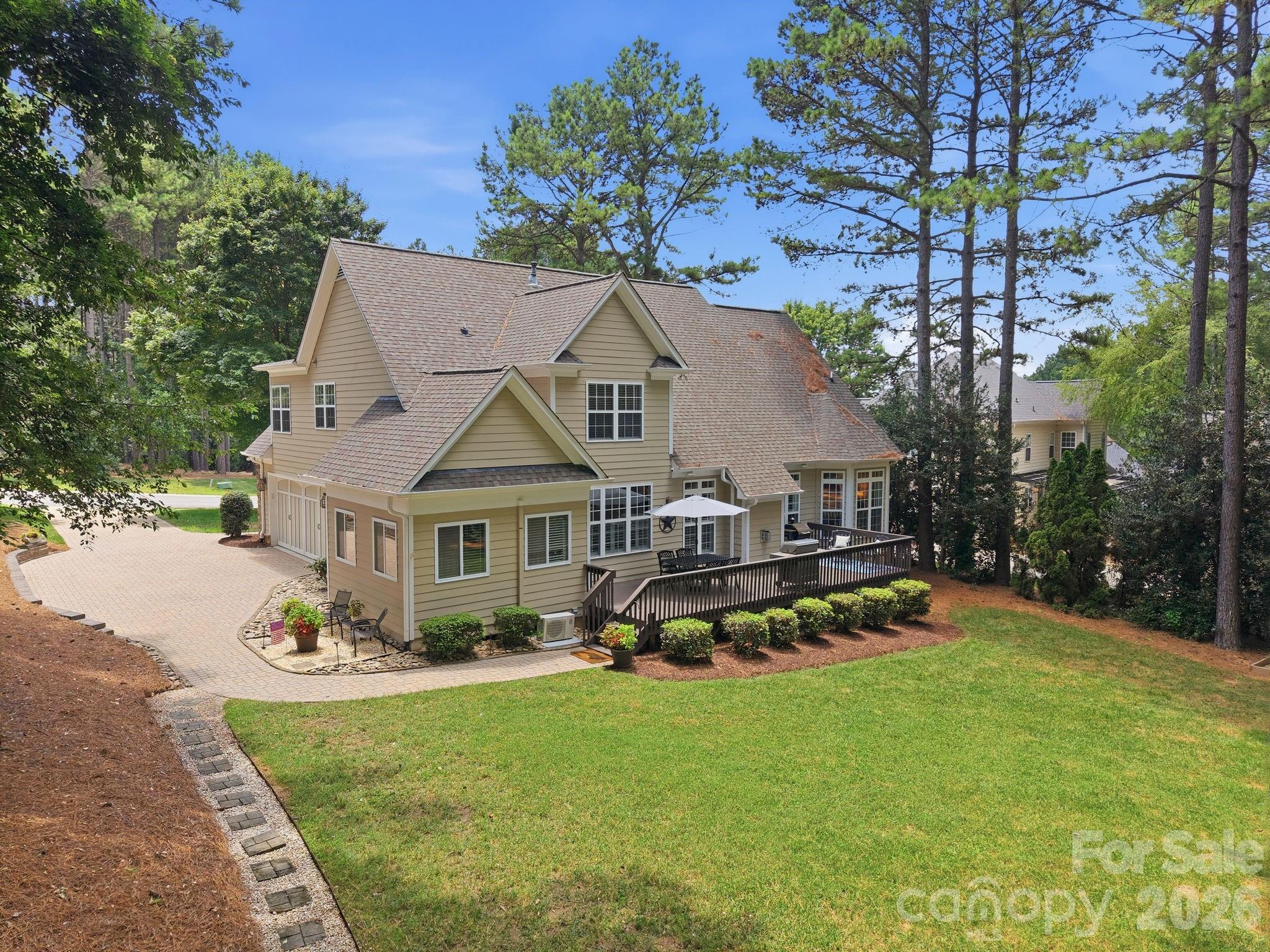 240 Silvercliff Drive — Mount Holly