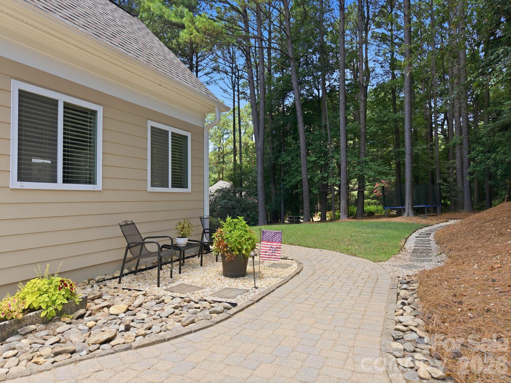 240 Silvercliff Drive — Mount Holly