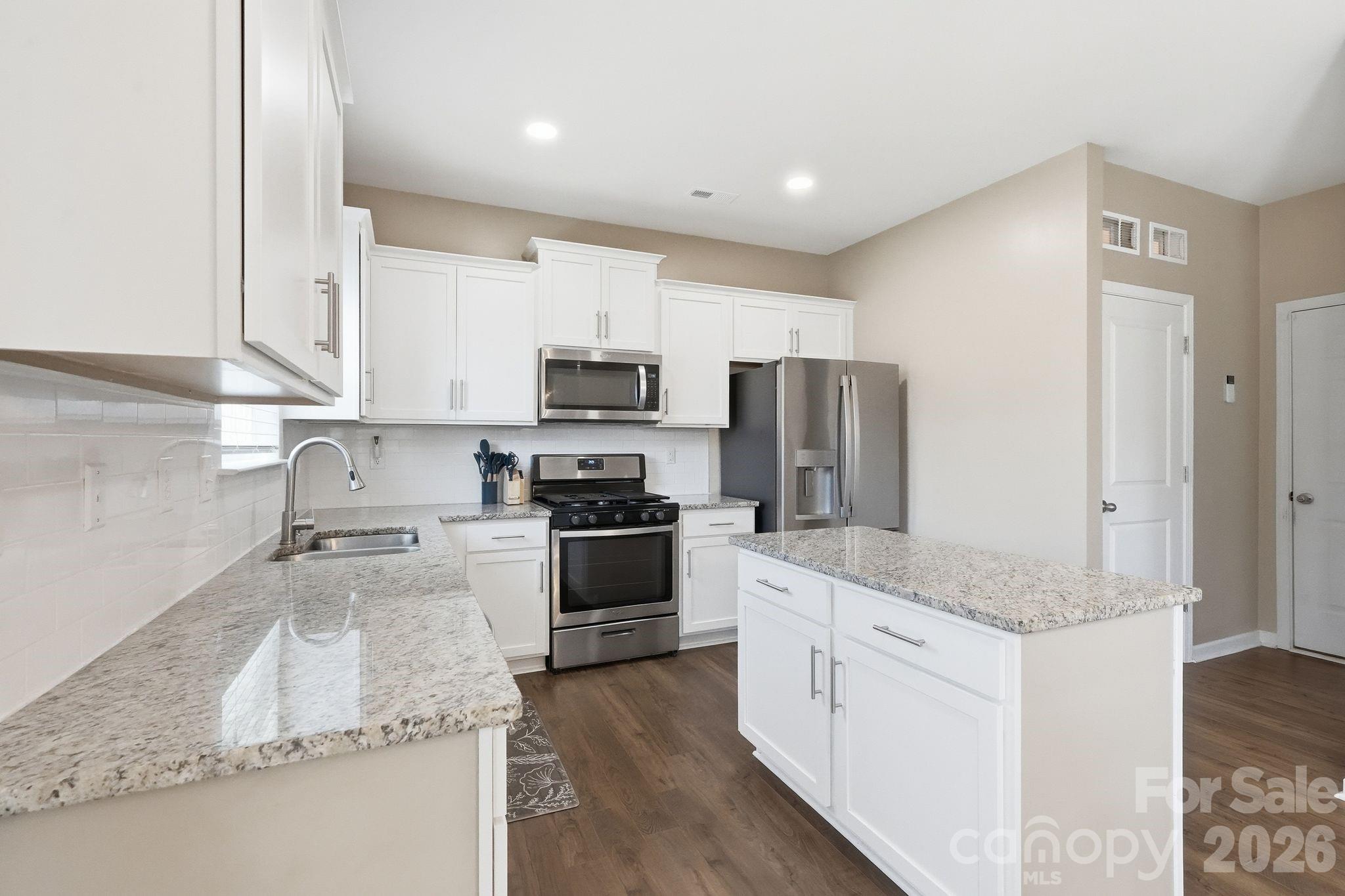 7572 Nolen Farm Drive — Gastonia