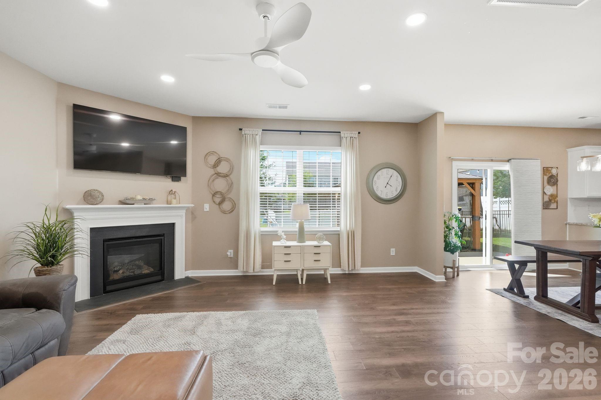 7572 Nolen Farm Drive — Gastonia