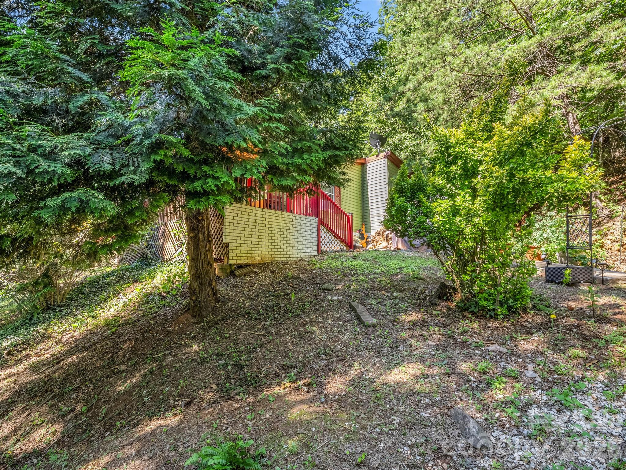 771 Bishop Lane — Mill Spring