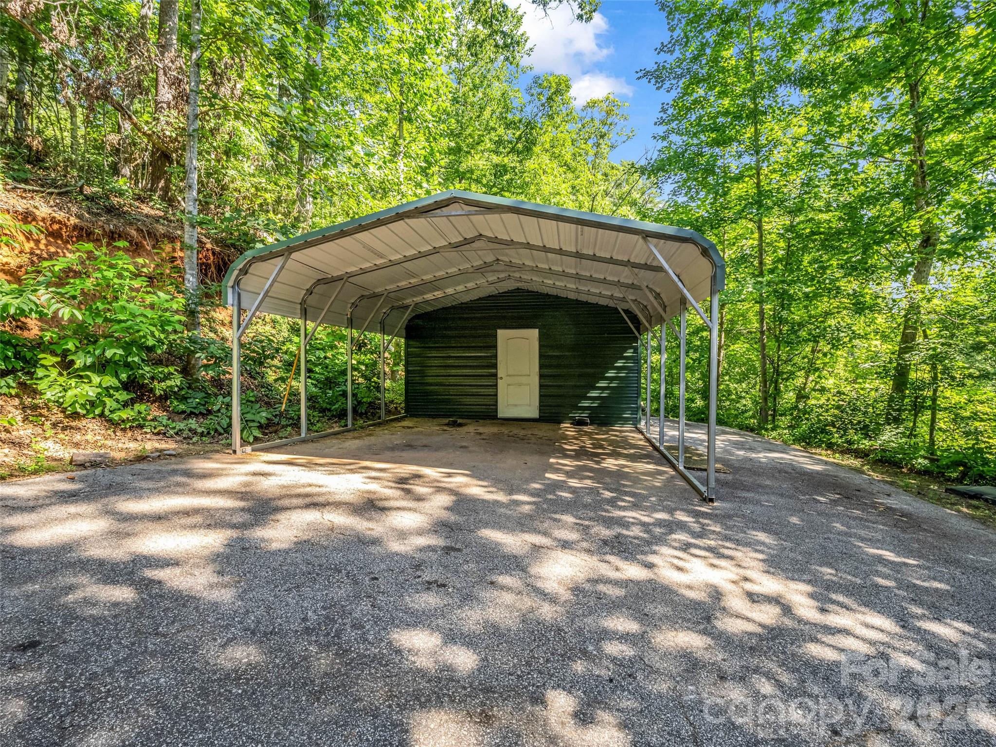 771 Bishop Lane — Mill Spring