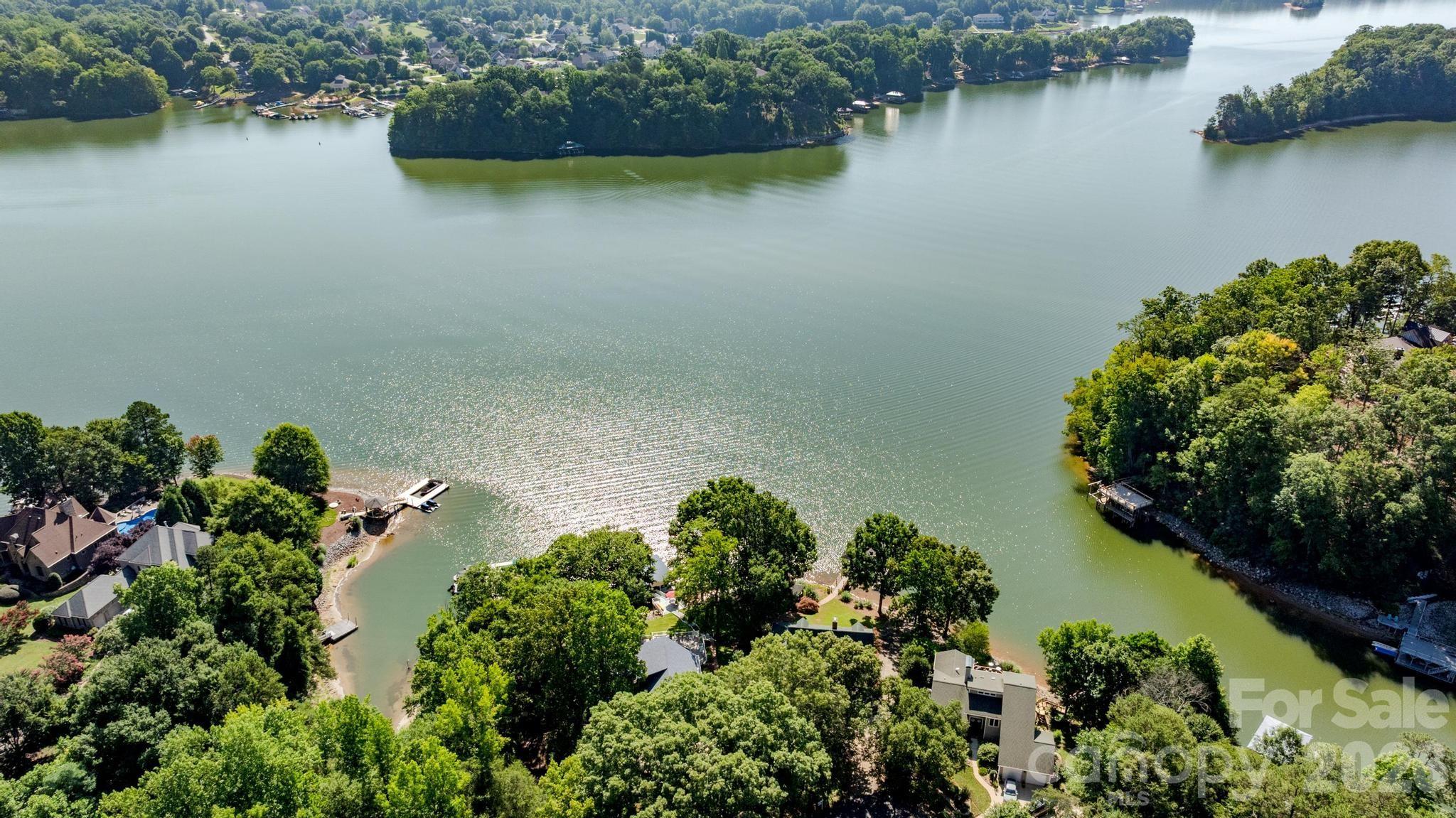 8470 Marina Lane — Catawba